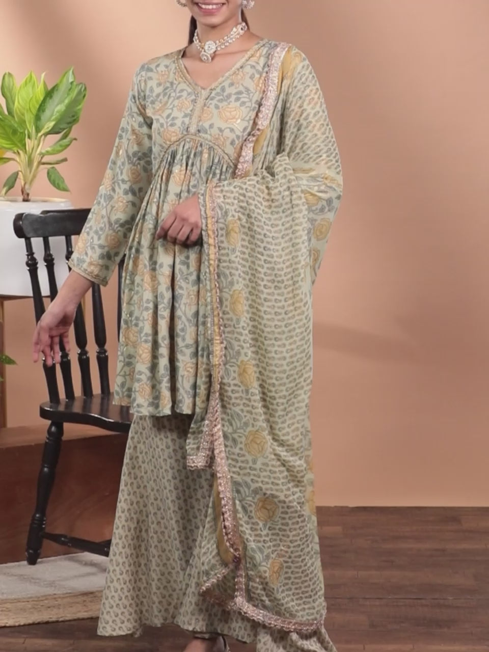  Green Printed Silk Blend A-Line Sharara Suit Set With Dupatta 