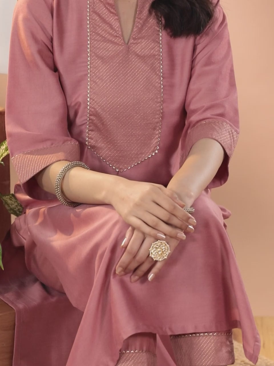  Pink Solid Silk Blend Straight Kurta With Dupatta 