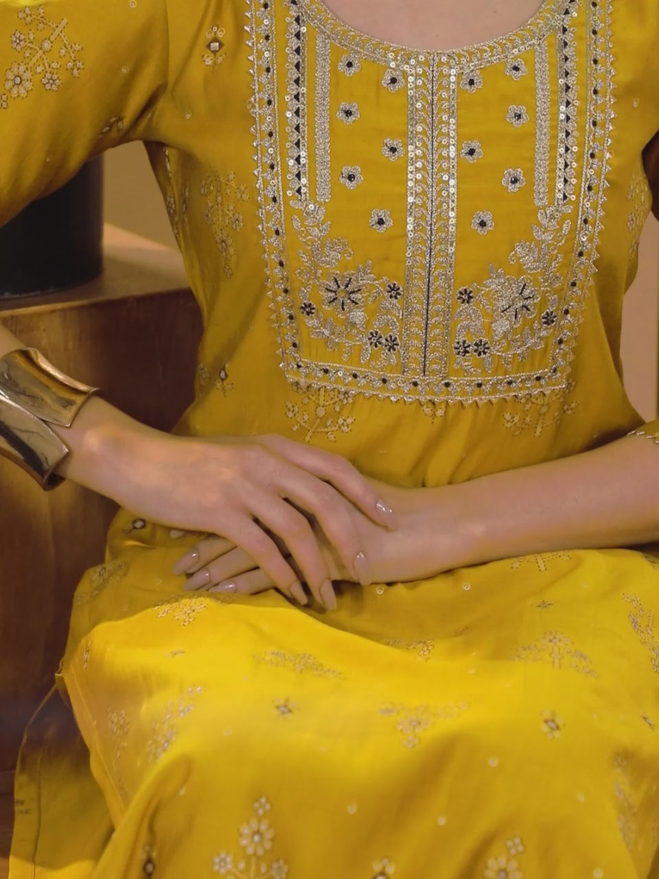  Yellow Printed Silk Blend Straight Kurta With Trousers & Dupatta 