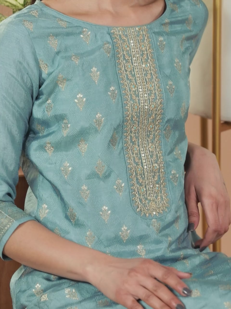  Blue Embroidered Silk Blend Straight Kurta With Trousers & Dupatta 