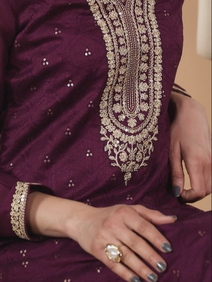 Purple Embroidered Silk Blend Straight Kurta With Trousers & Dupatta