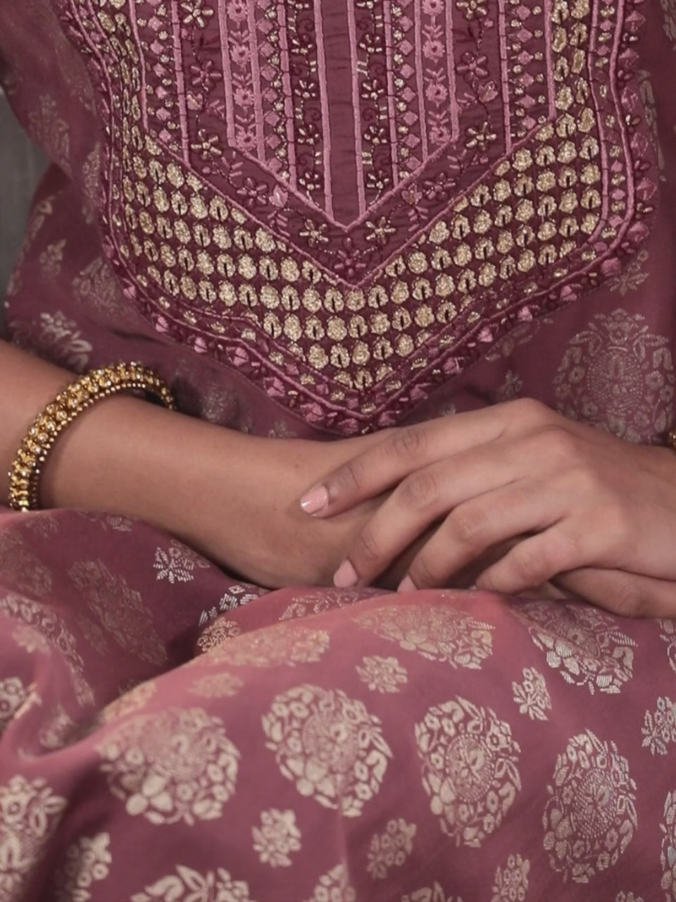  Mauve Printed Silk Blend Straight Kurta With Trousers & Dupatta 