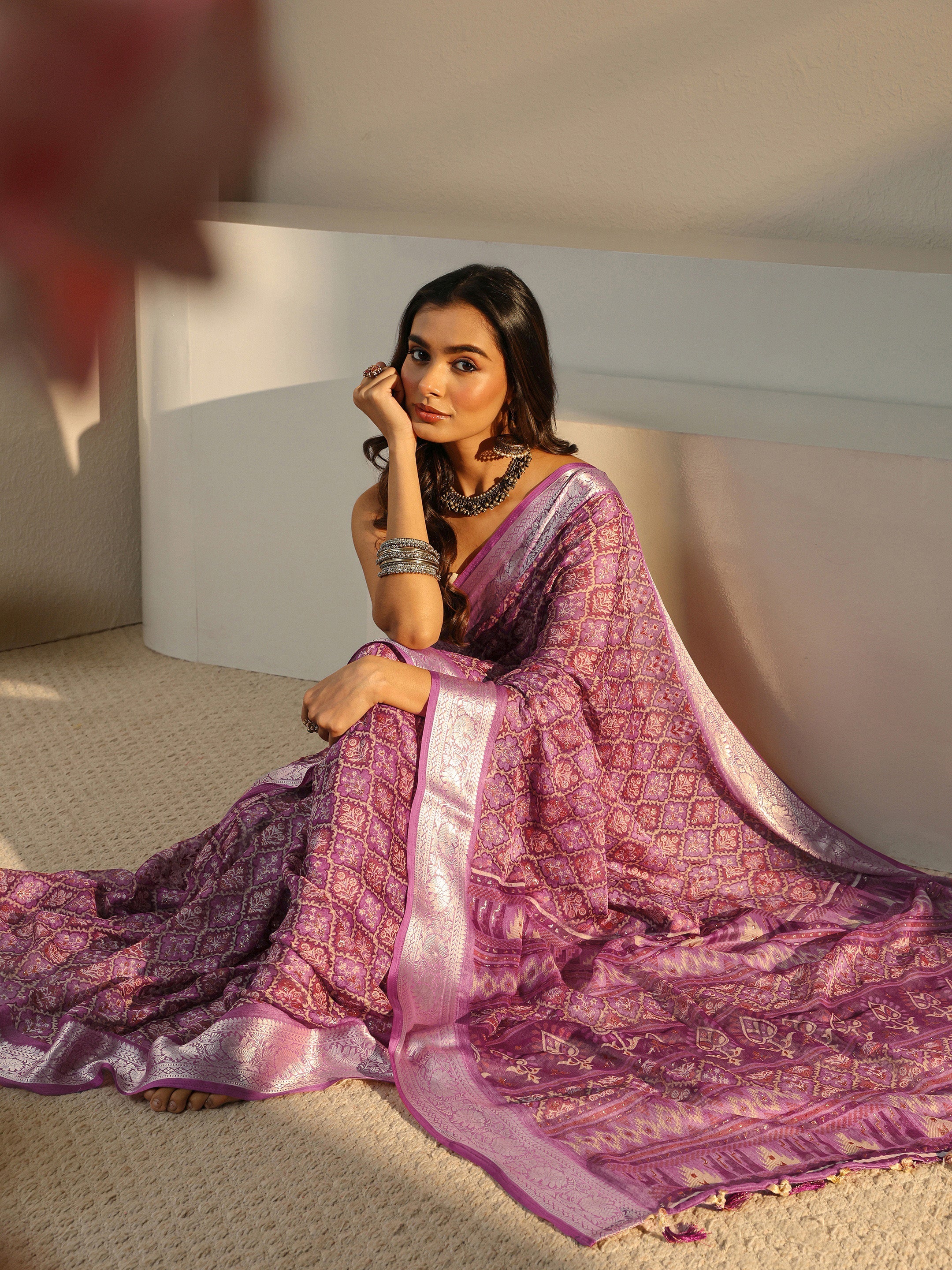libas Purple Bandhani Printed Chiffon Saree With Unstitched Blouse Piece-picture-51