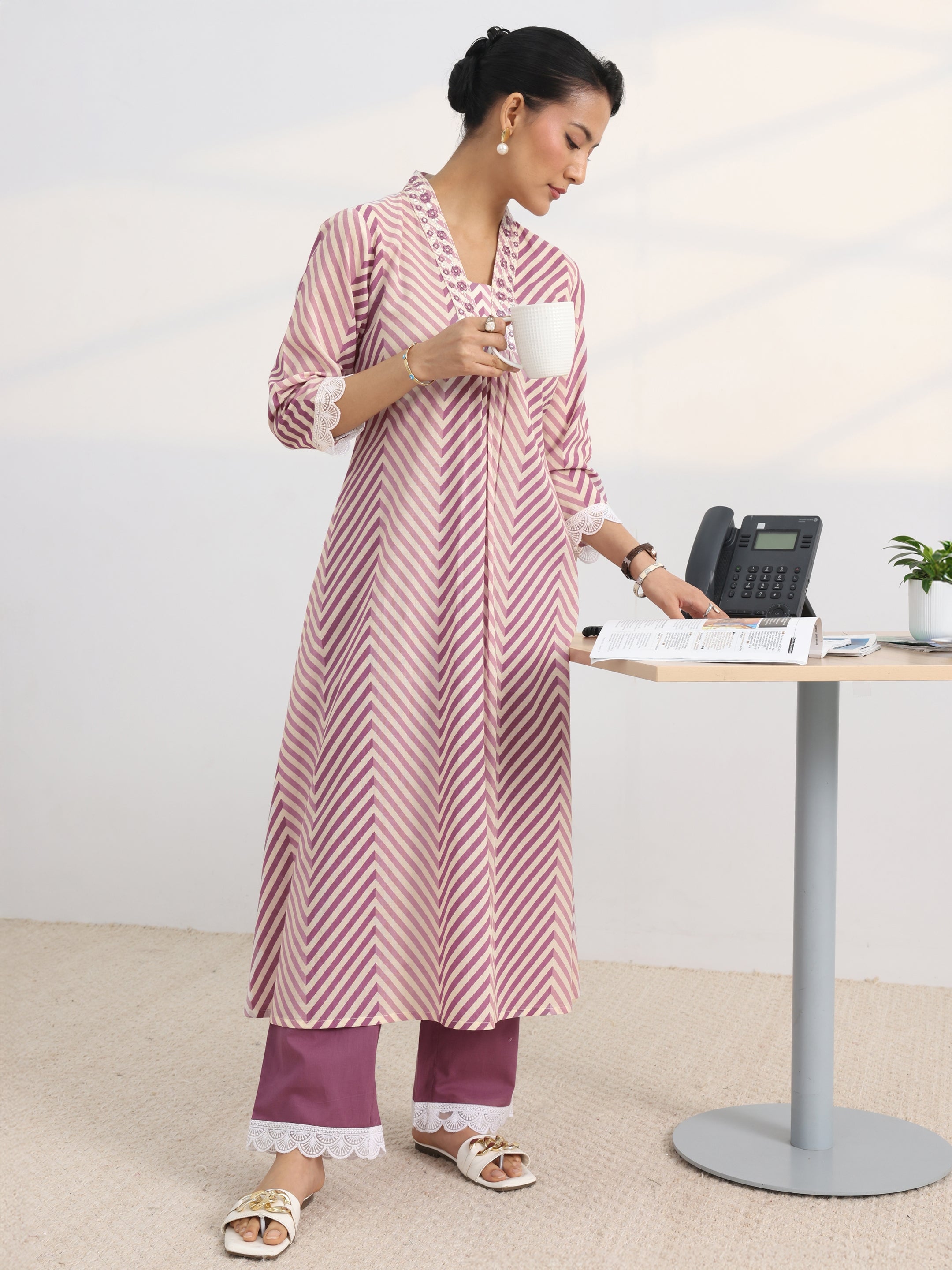 libas Purple Chevron Printed Cotton Blend A-Line Kurta Set-picture-43