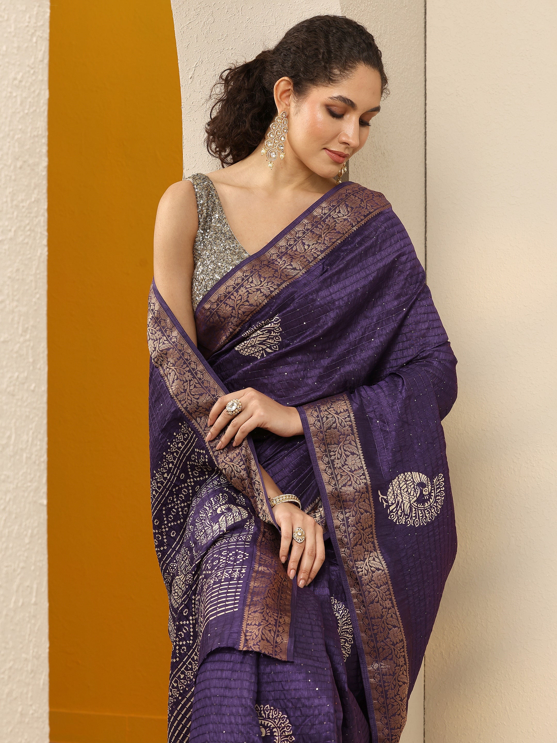 libas Purple Embellished Silk Blend Saree With Unstitched Blouse Piece-picture-33