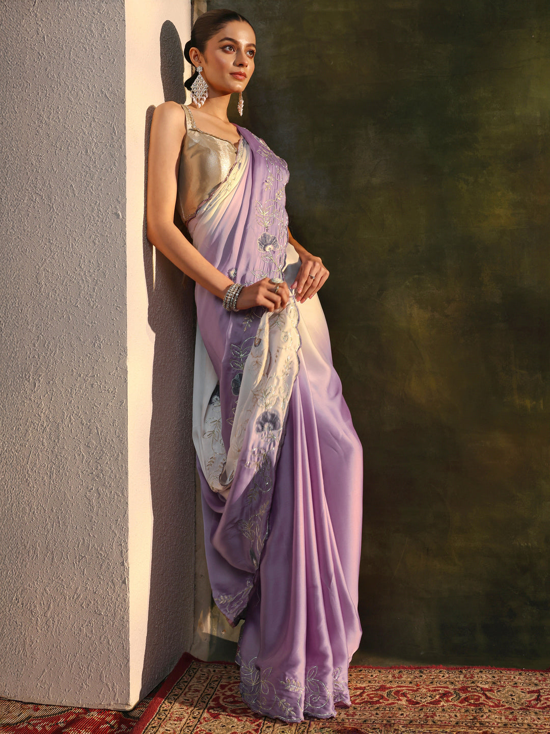  Purple Floral Embellished Silk Blend Ombre Saree With Unstitched Blouse Piece 