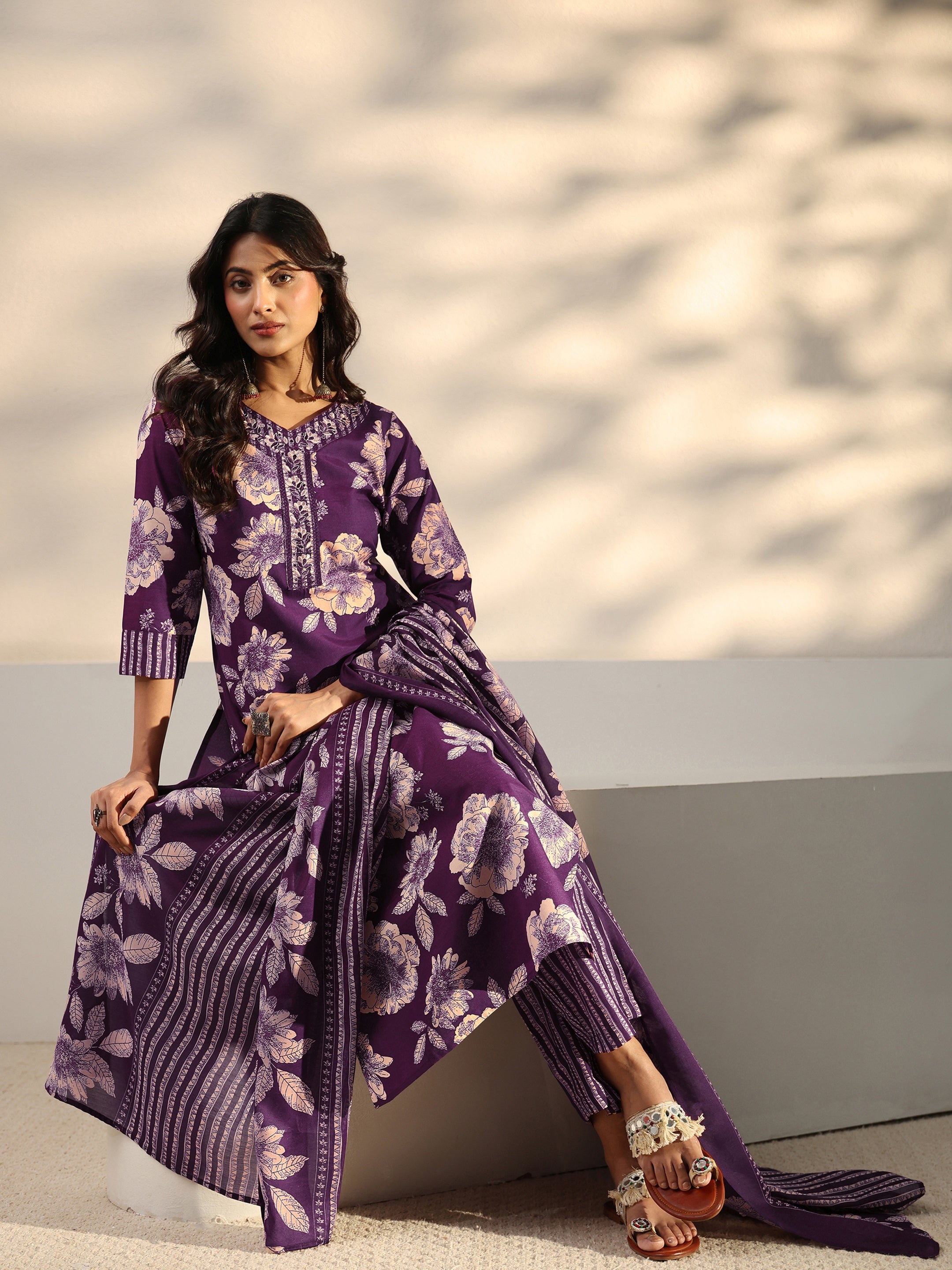 libas Purple Floral Printed Cotton Blend Straight Suit Set With Dupatta-picture-28