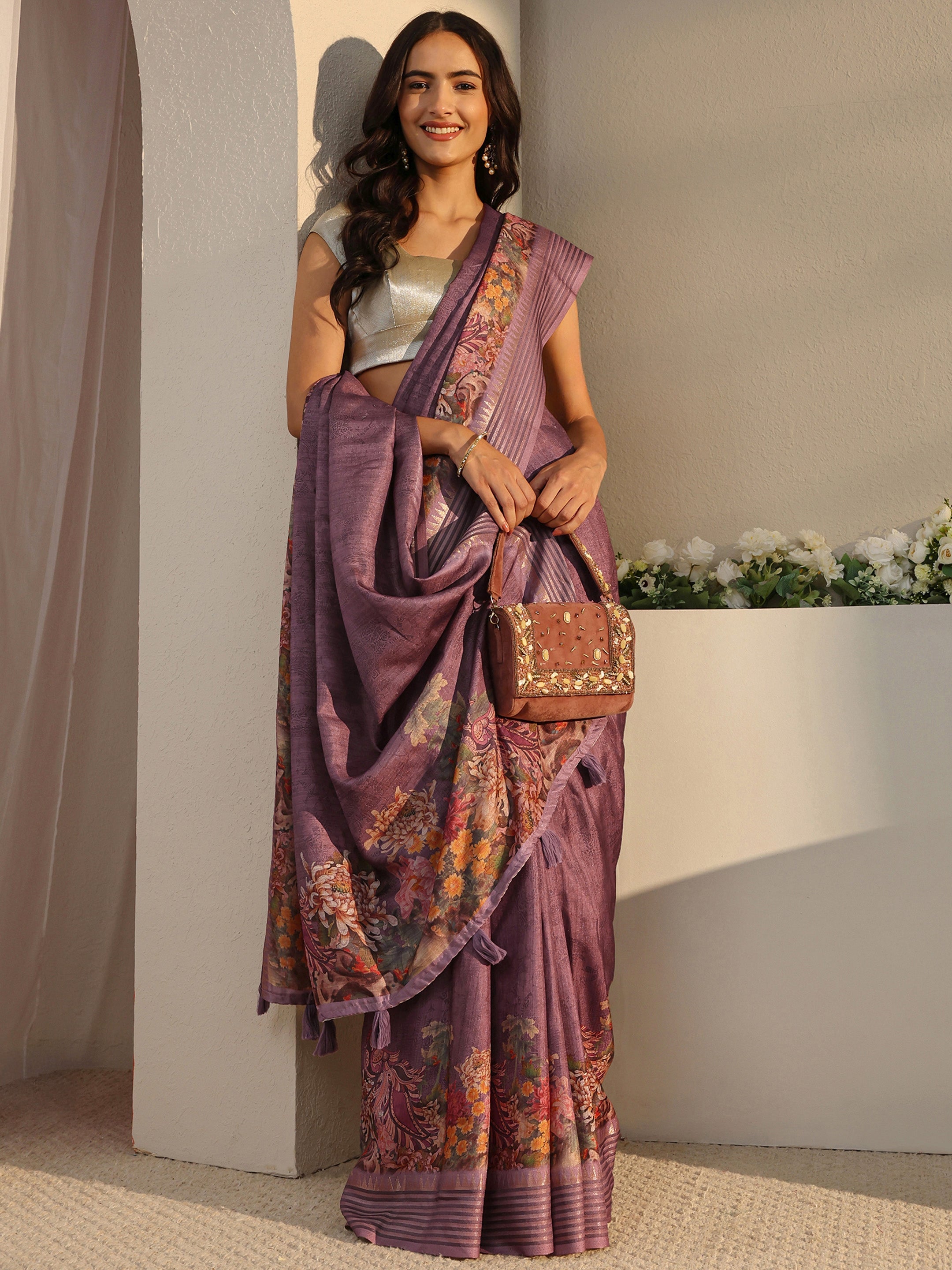 libas Purple Floral Silk Blend Saree With Unstitched Blouse Piece-picture-17