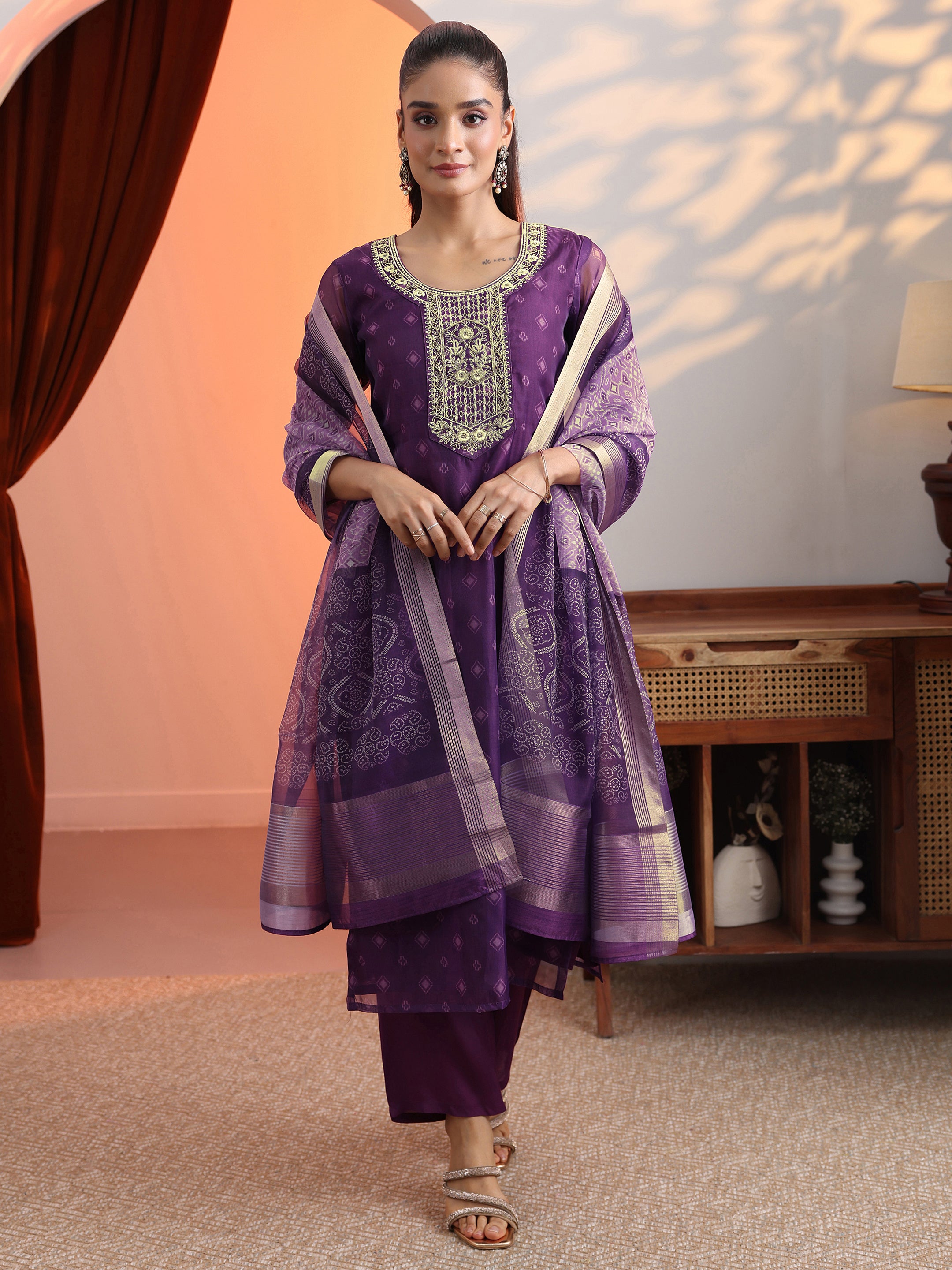Purple Printed Organza Straight Suit Set With Dupatta-image-28