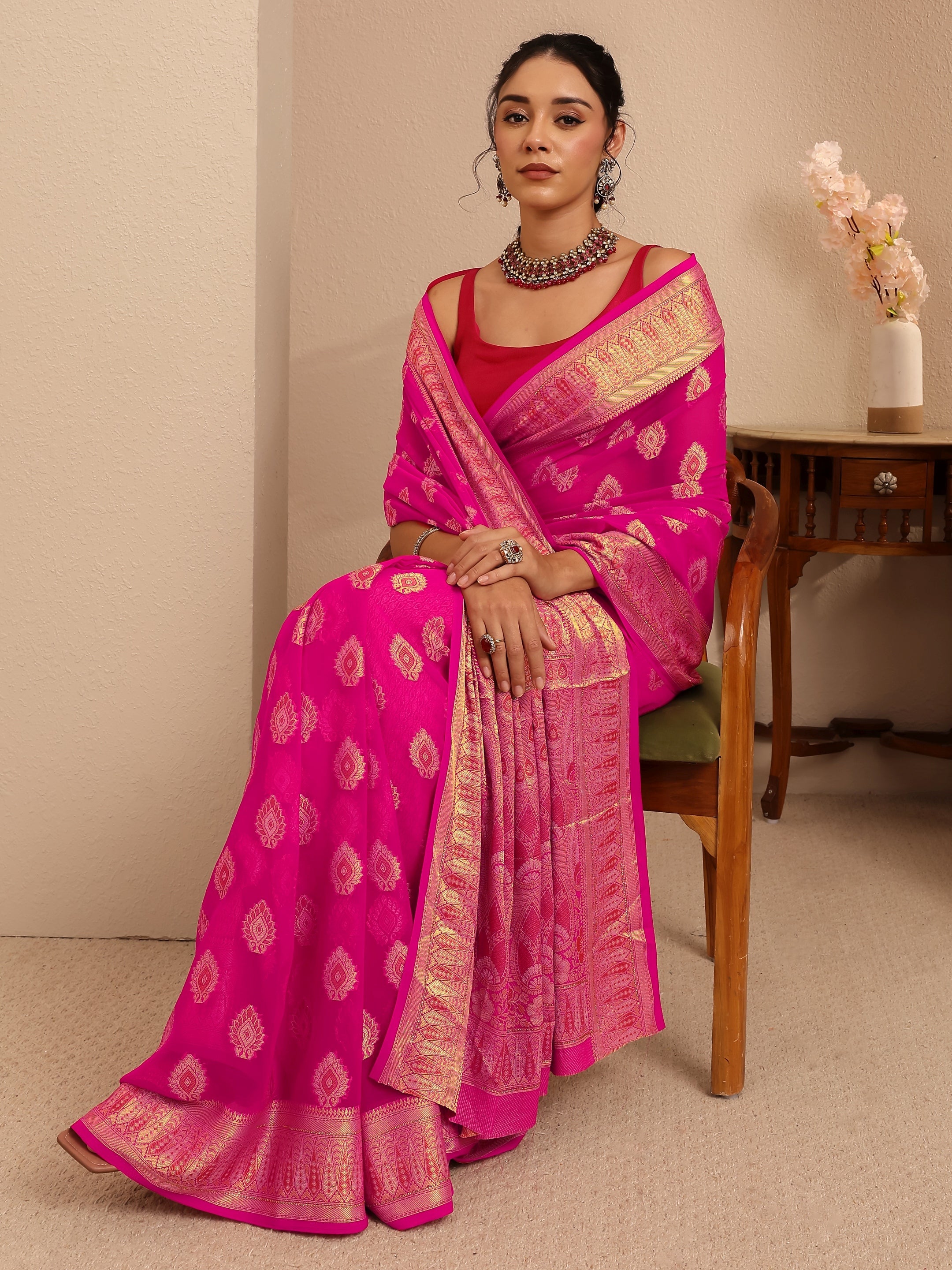 libas Rani Pink Woven Design Chiffon Saree-picture-37