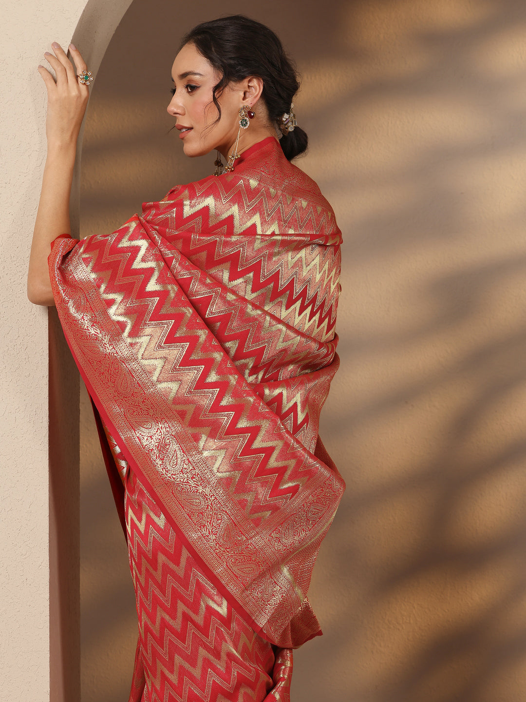  Red Chevron Woven Design Silk Blend Saree With Unstitched Blouse Piece 