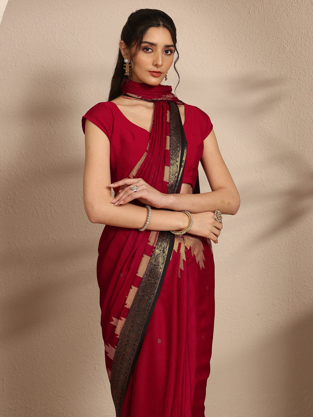 Red Ethnic Motifs Woven Design Silk Blend Saree With Unstitched Blouse Piece