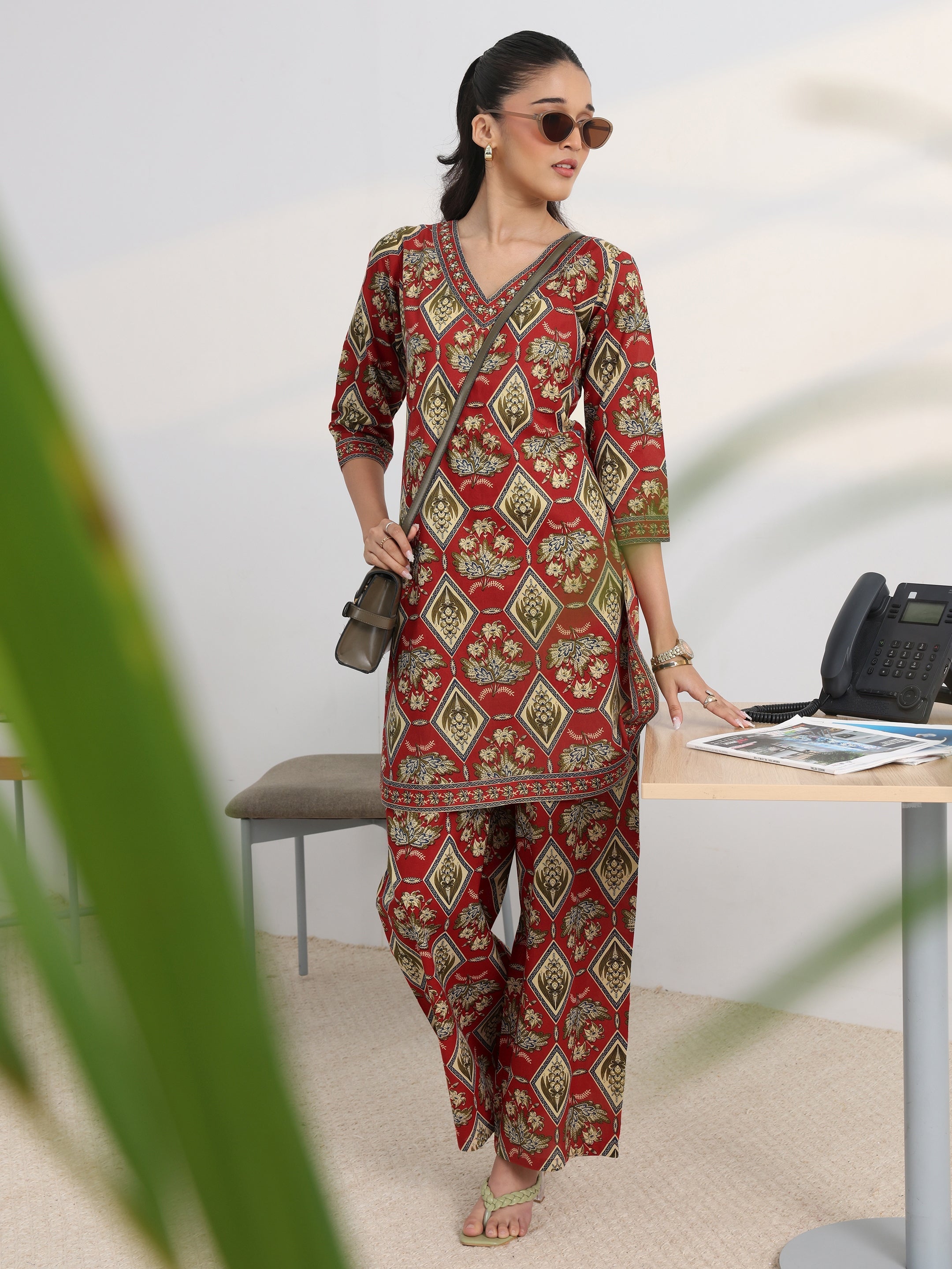 Red Floral Printed Cotton Blend Straight Kurta Set-image-46