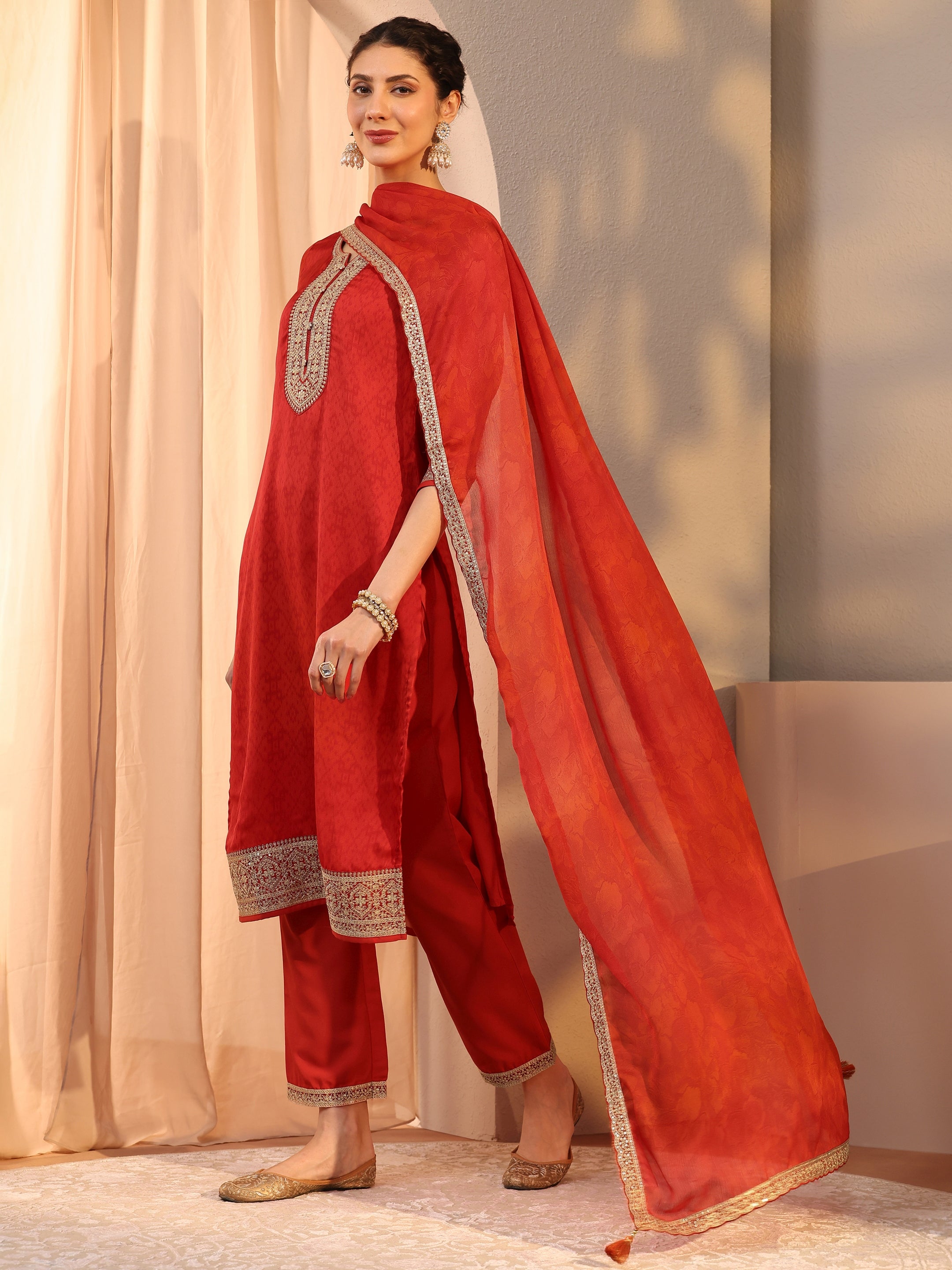 libas Red Floral Yoke Design Chiffon Straight Suit Set With Dupatta-picture-61
