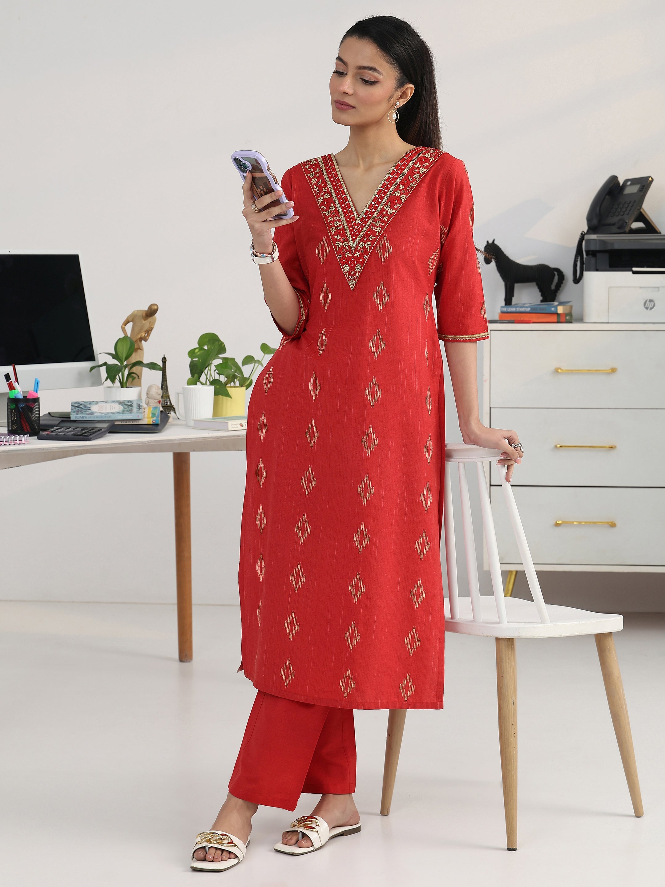 Red Geometric Woven Design Cotton Blend Straight Kurta Set-image-12
