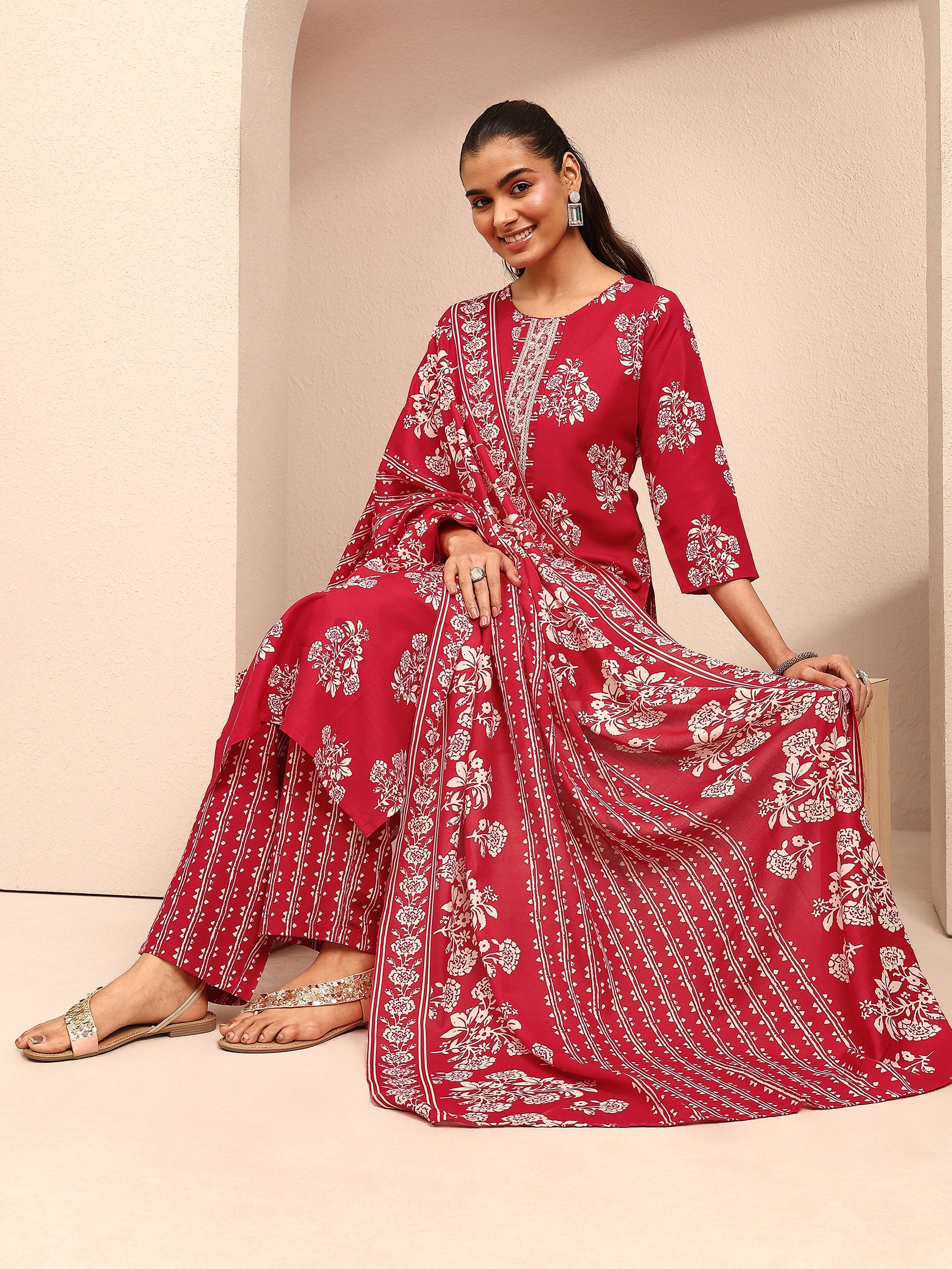 libas Red Printed Cotton Blend Straight Suit Set With Dupatta-picture-65