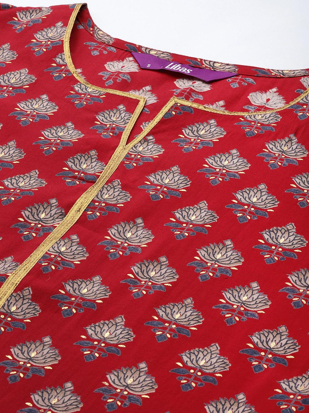 Red Printed Silk Blend Straight Kurta With Trousers & Dupatta
