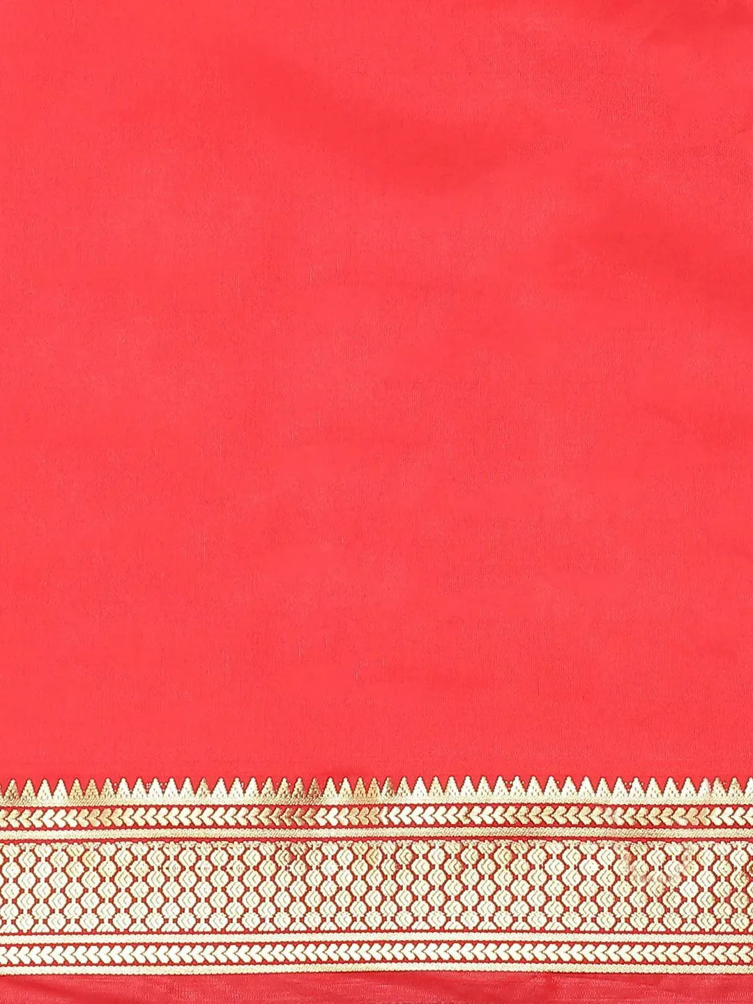 Red Solid Silk Blend Saree - Libas