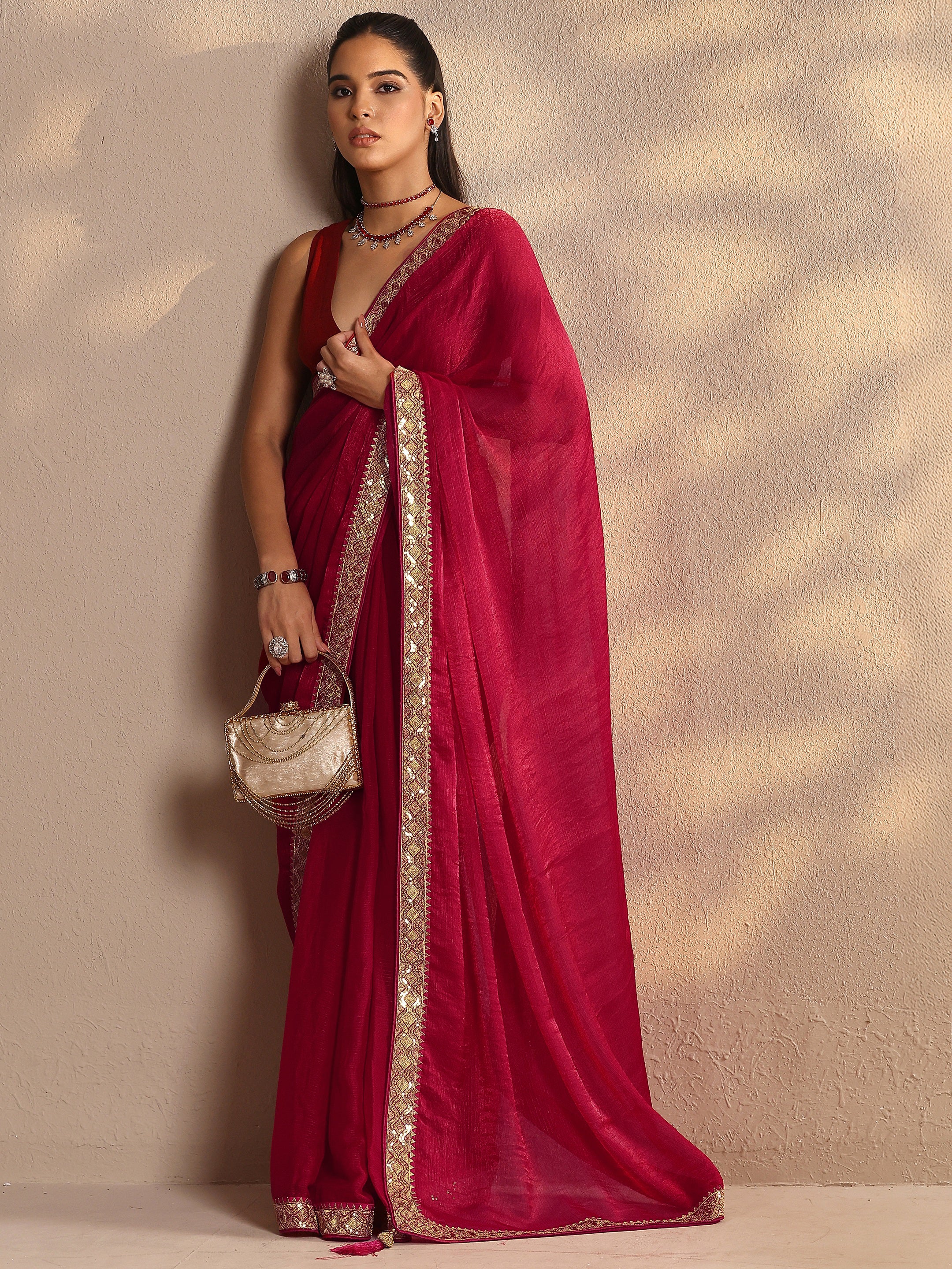 Red Solid Silk Blend Saree With Unstitched Blouse Piece-image-41
