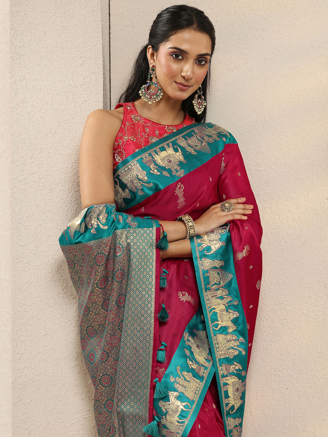 Red Woven Design Silk Blend Sarees With Unstitched Blouse Piece