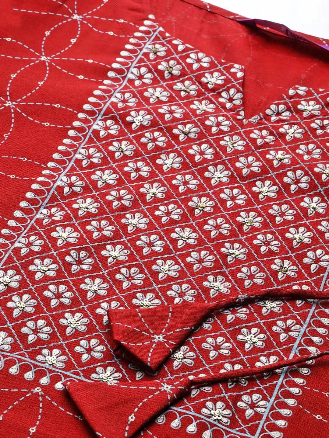 

Red Yoke Design Chanderi Silk Kurta