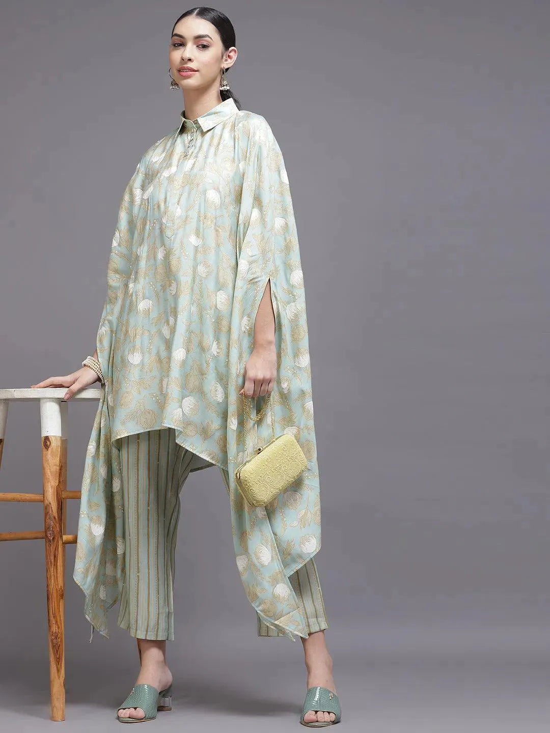 Sea Green Printed Silk Blend Kurta Set - Libas 