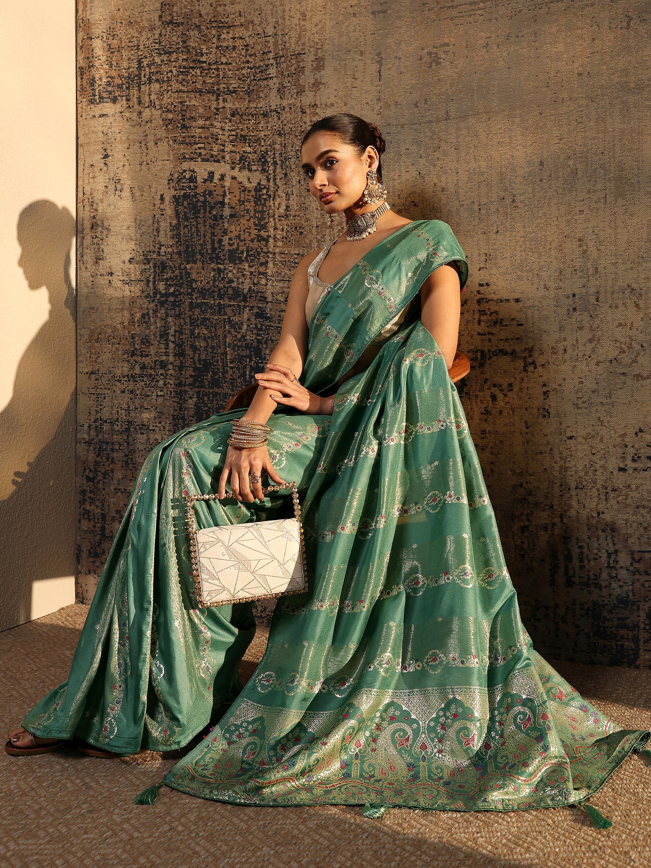 libas Sea Green Woven Design Silk Blend Saree With Unstitched Blouse Piece-picture-57