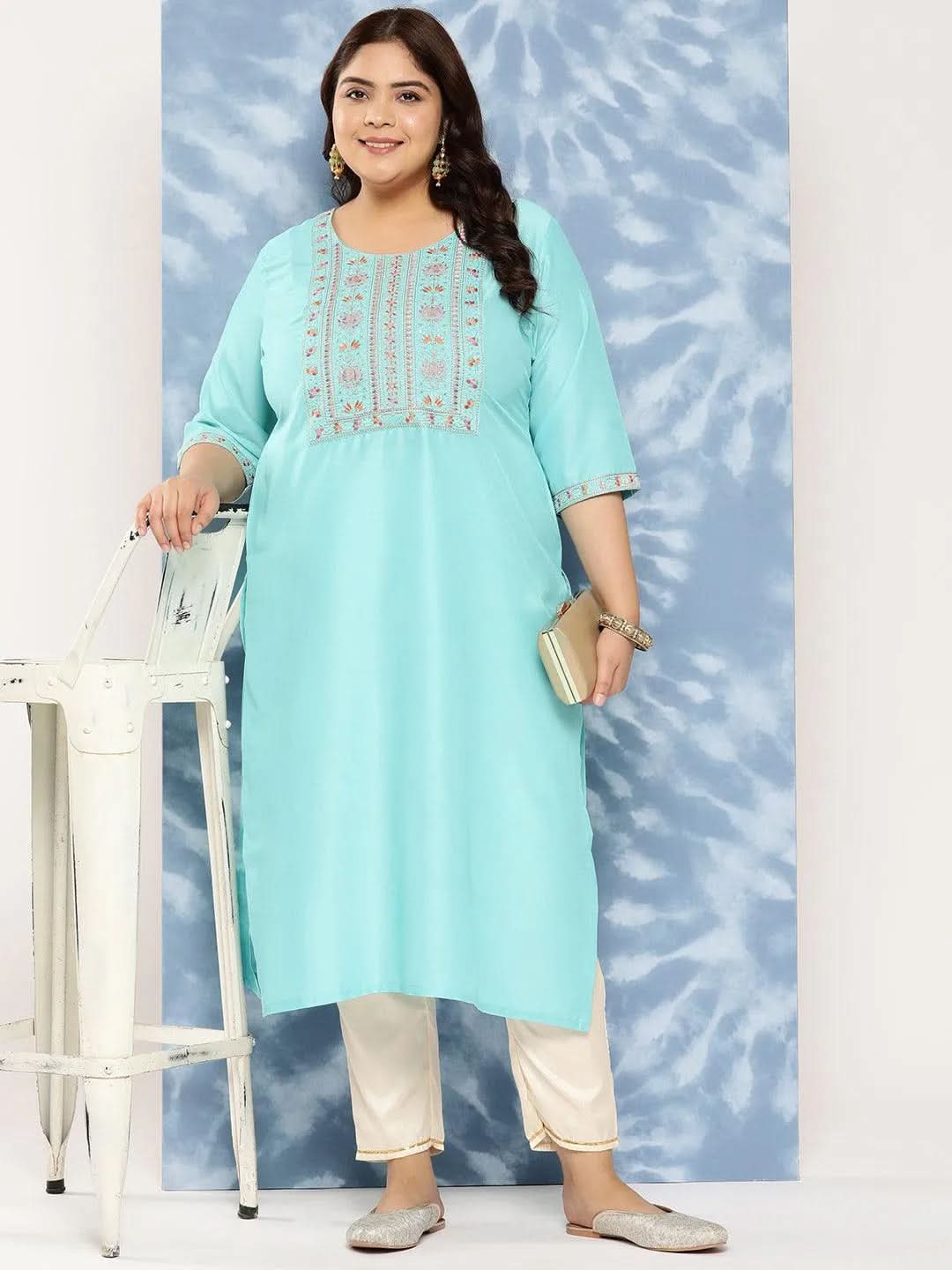 Sea Green Yoke Design Silk Straight Kurta - Libas 