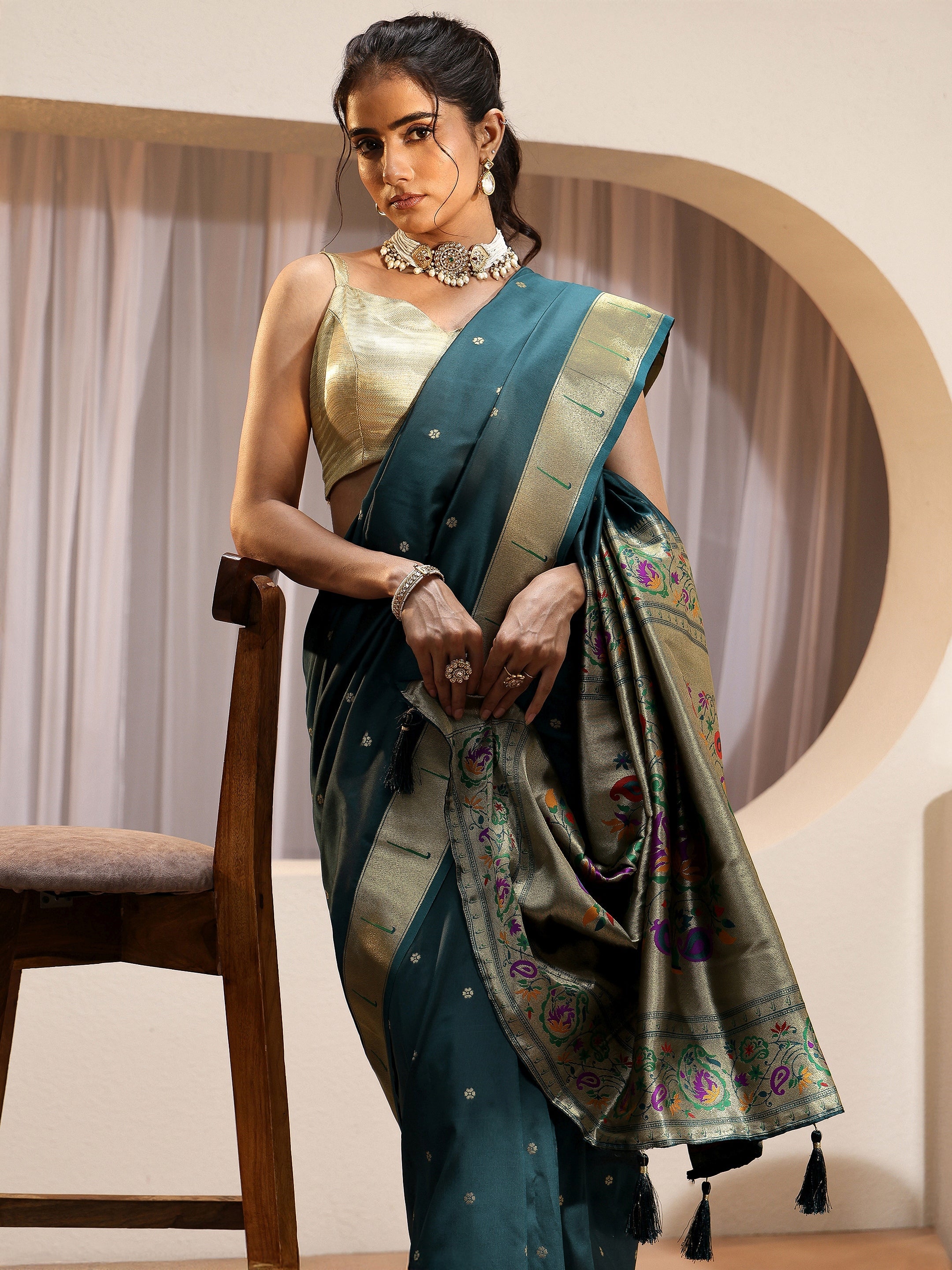 libas Teal Blue Silk Blend Paithani Saree-picture-23