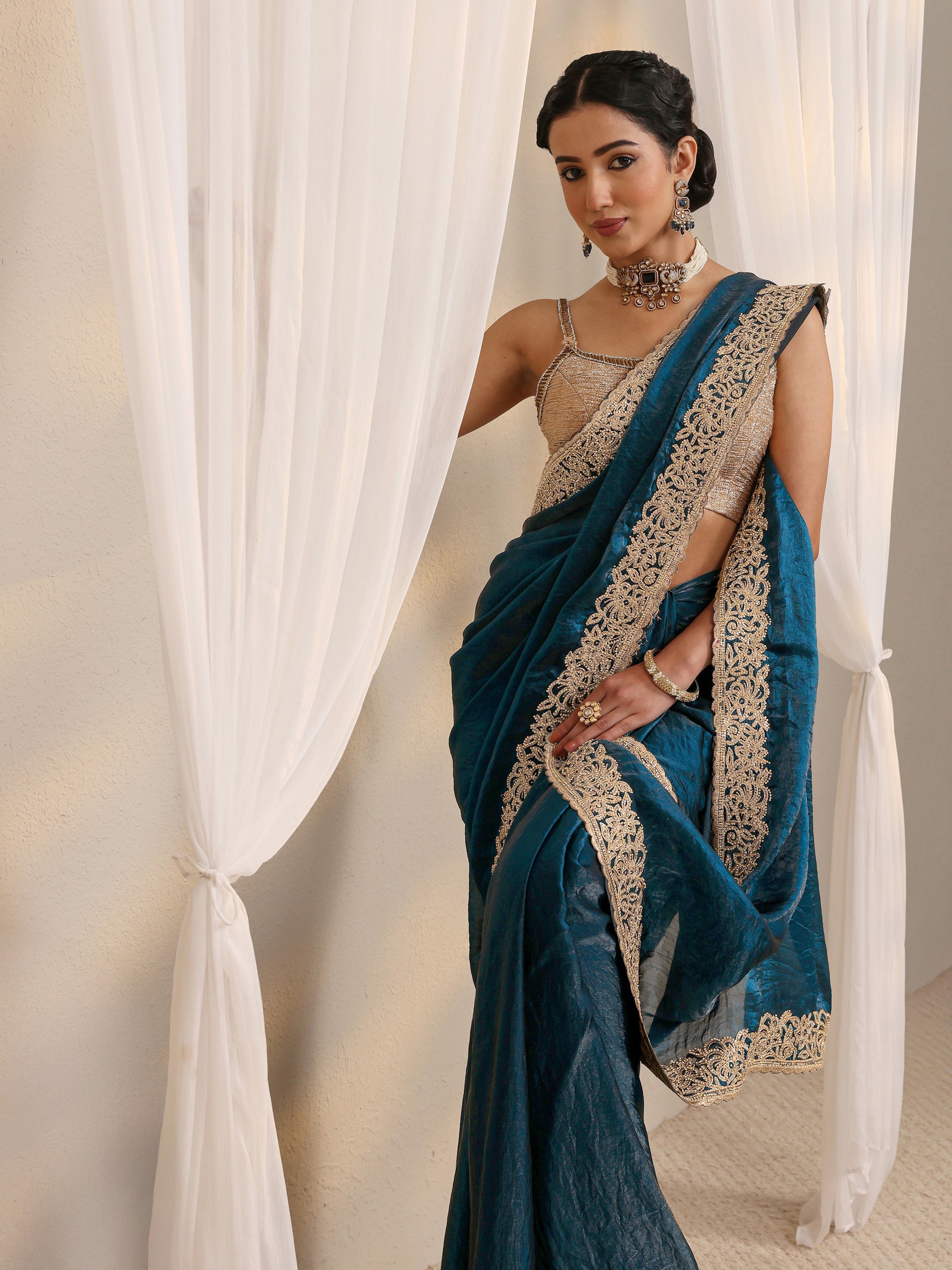 Teal Embellished Tissue Saree With Unstitched Blouse Piece-image-49