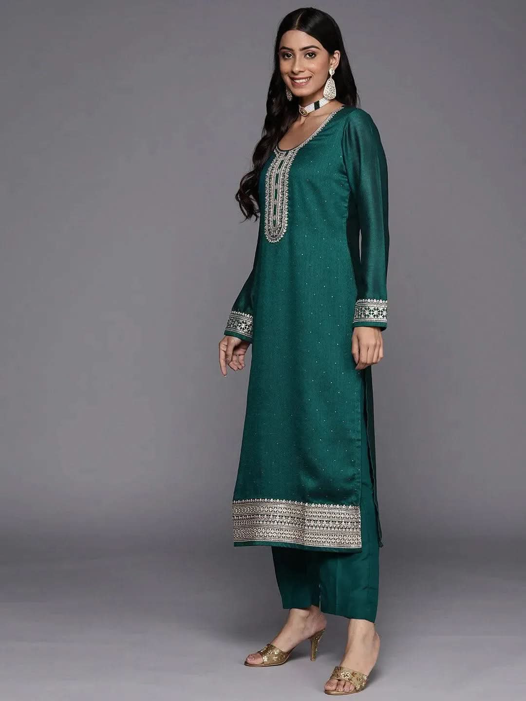 

Teal Embroidered Silk Blend Straight Kurta With Dupatta