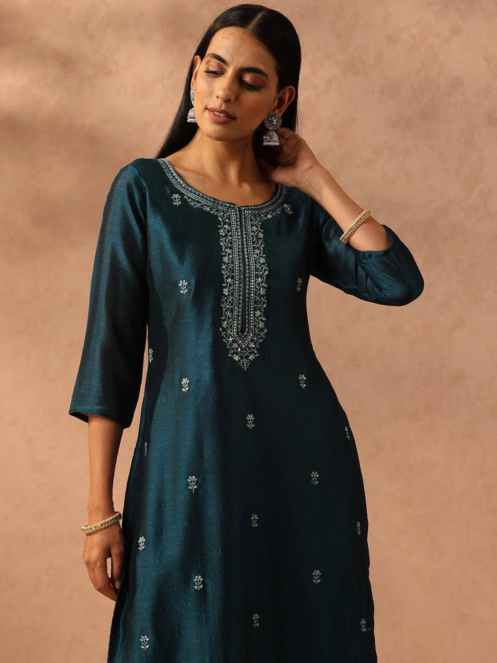 Teal Embellished Silk Straight Kurta - Libas