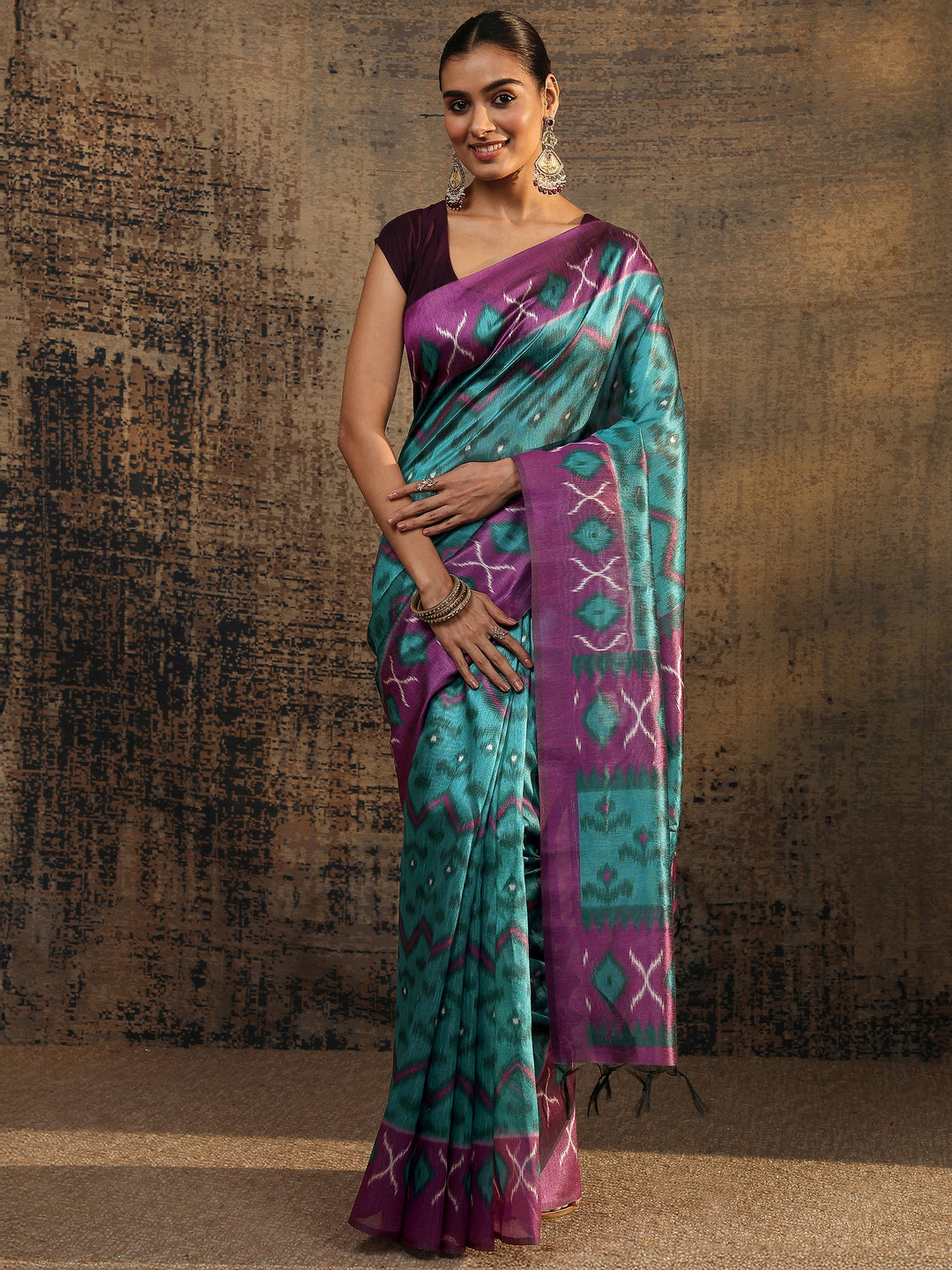 Teal Ikat Printed Silk Saree With Unstitched Blouse Piece