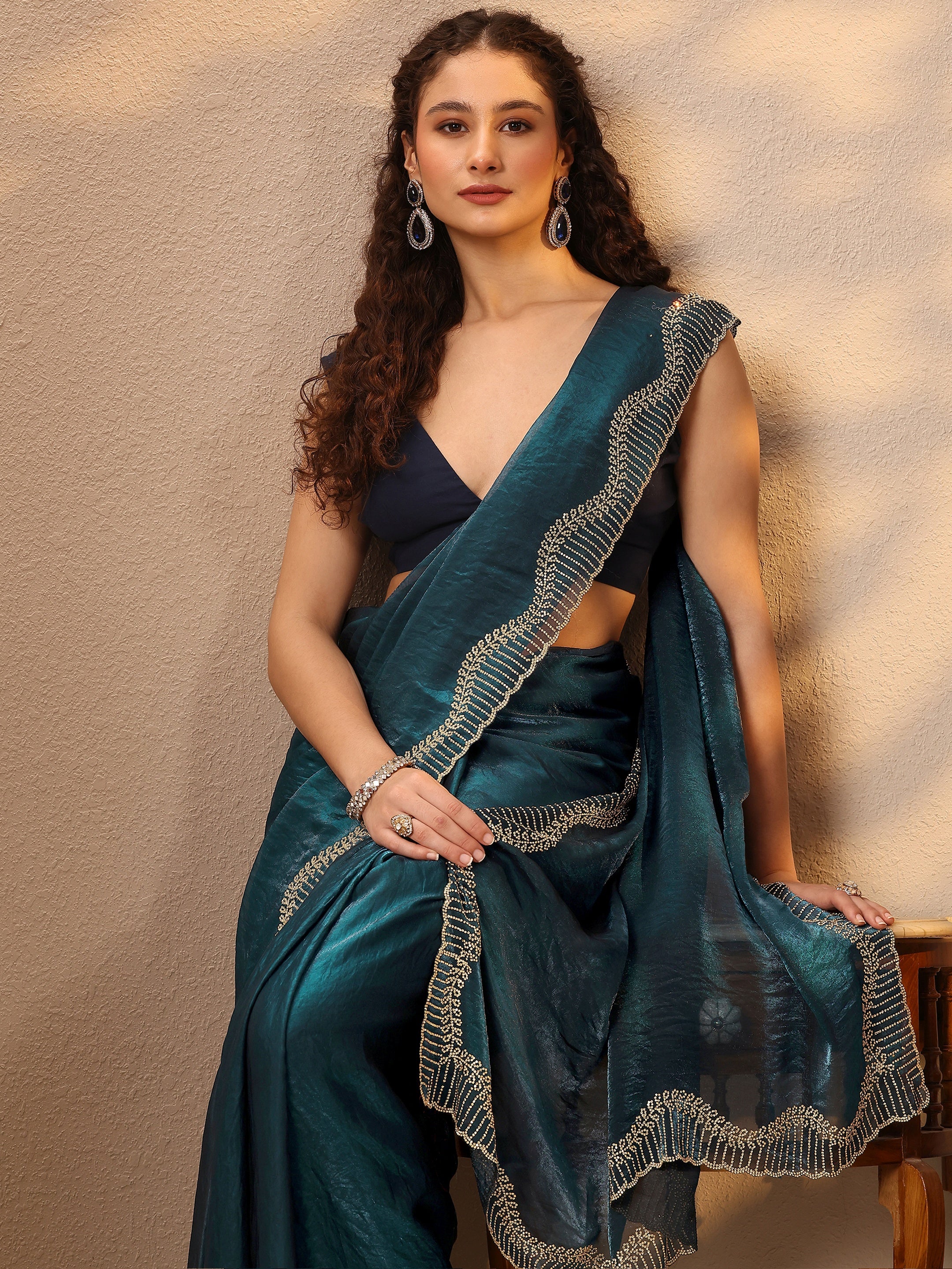 Teal Solid Silk Blend Saree With Unstitched Blouse Piece-image-42