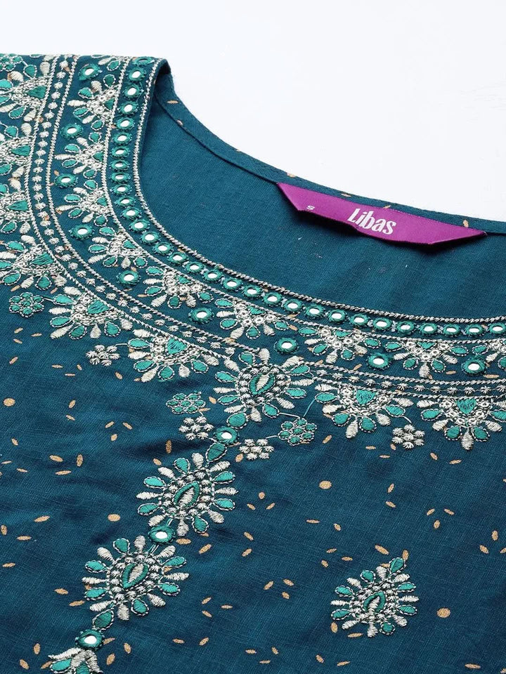 Teal Yoke Design Rayon Suit Set With Trousers - Libas
