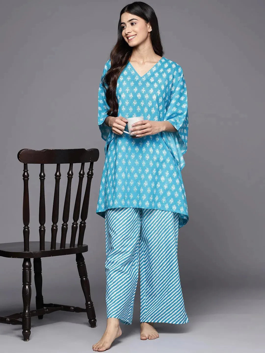 

Turquoise Blue Printed Cotton Night Suit