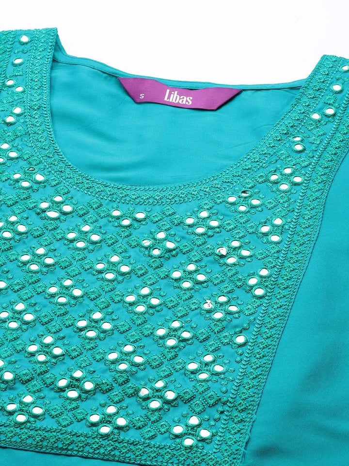 Turquoise Blue Yoke Design Silk Straight Kurta - Libas