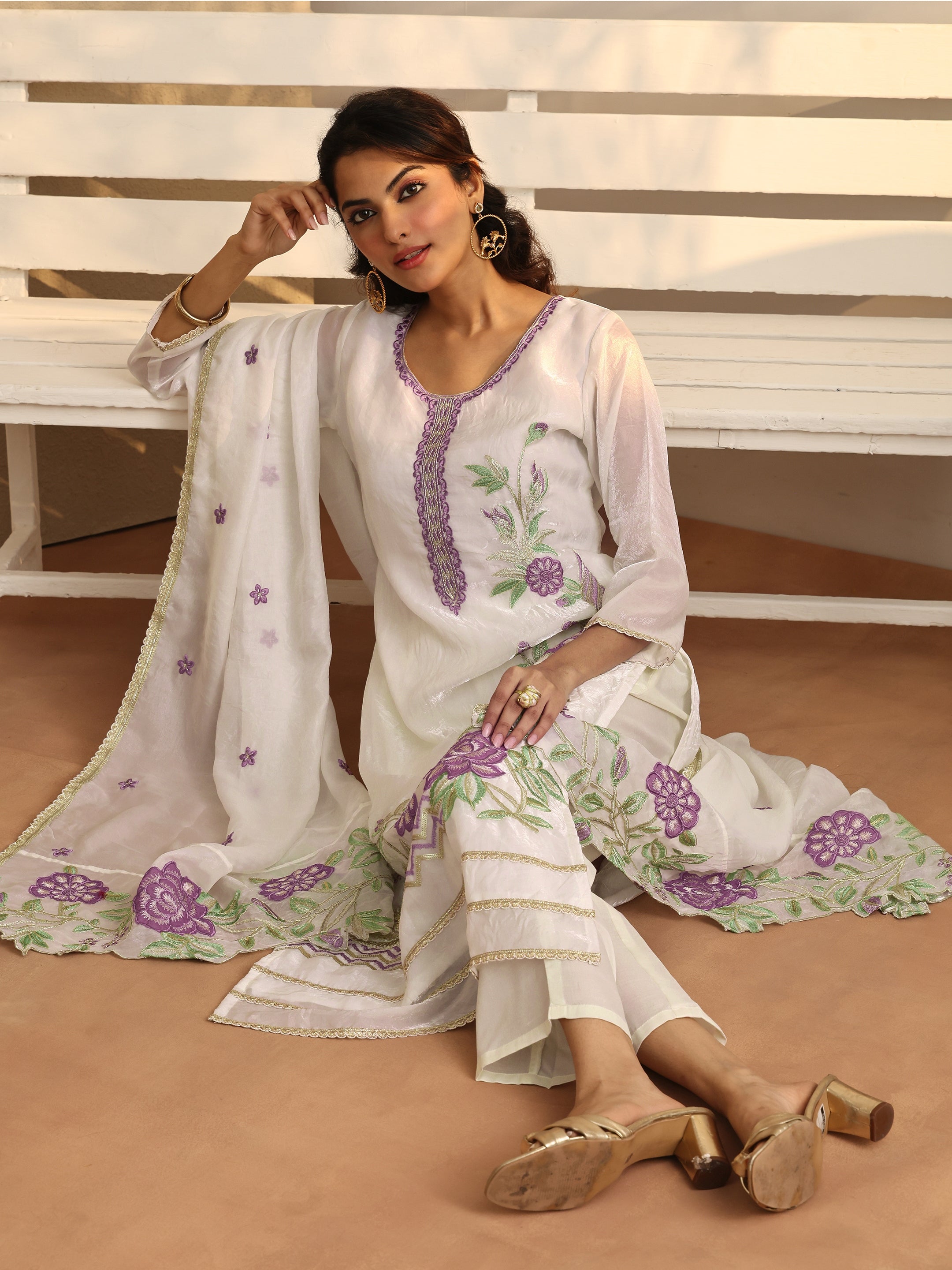 White Embroidered Organza Straight Suit Set With Dupatta-image-31