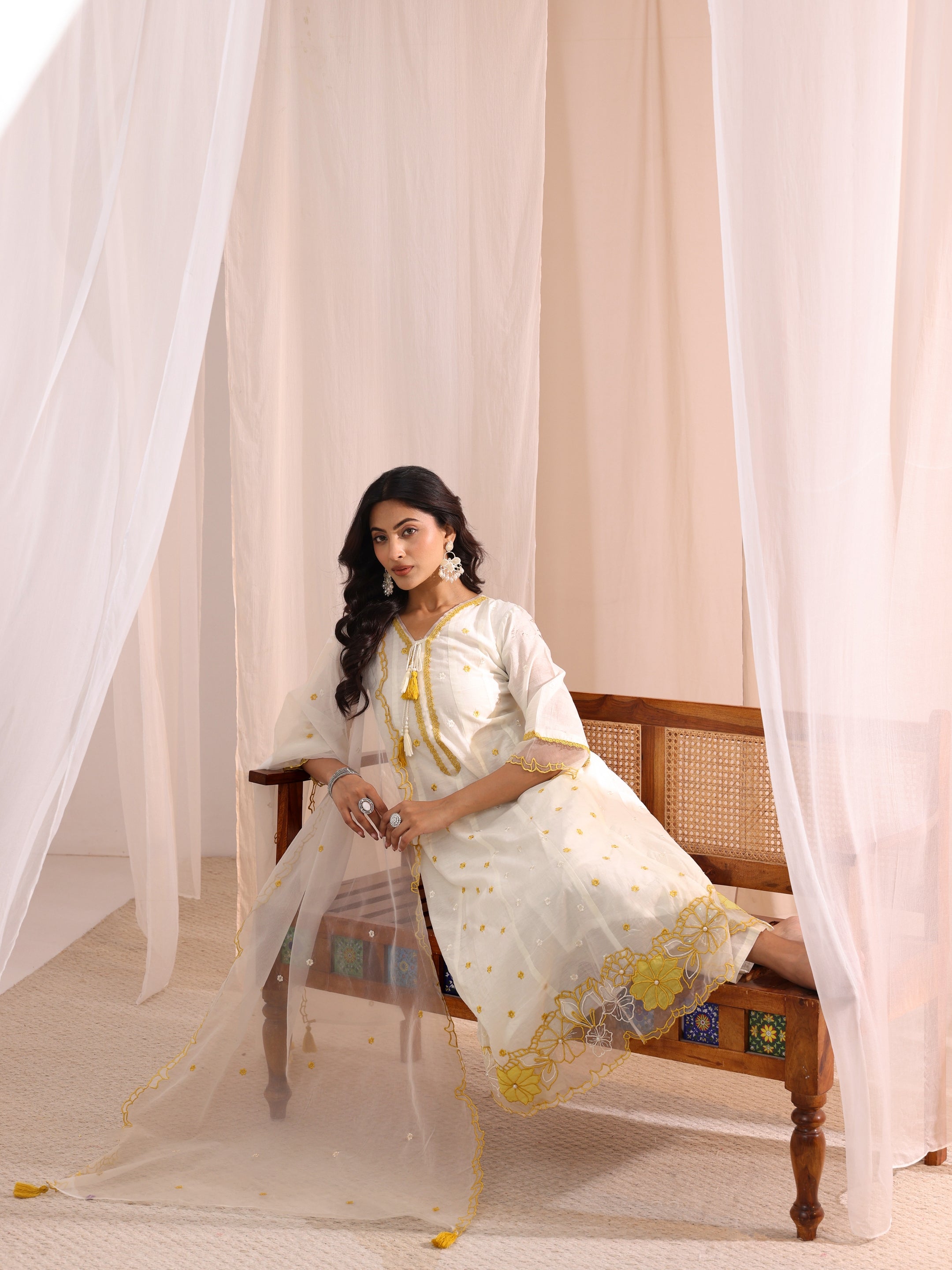 libas White Floral Embroidered Silk Blend A-Line Suit Set-picture-58