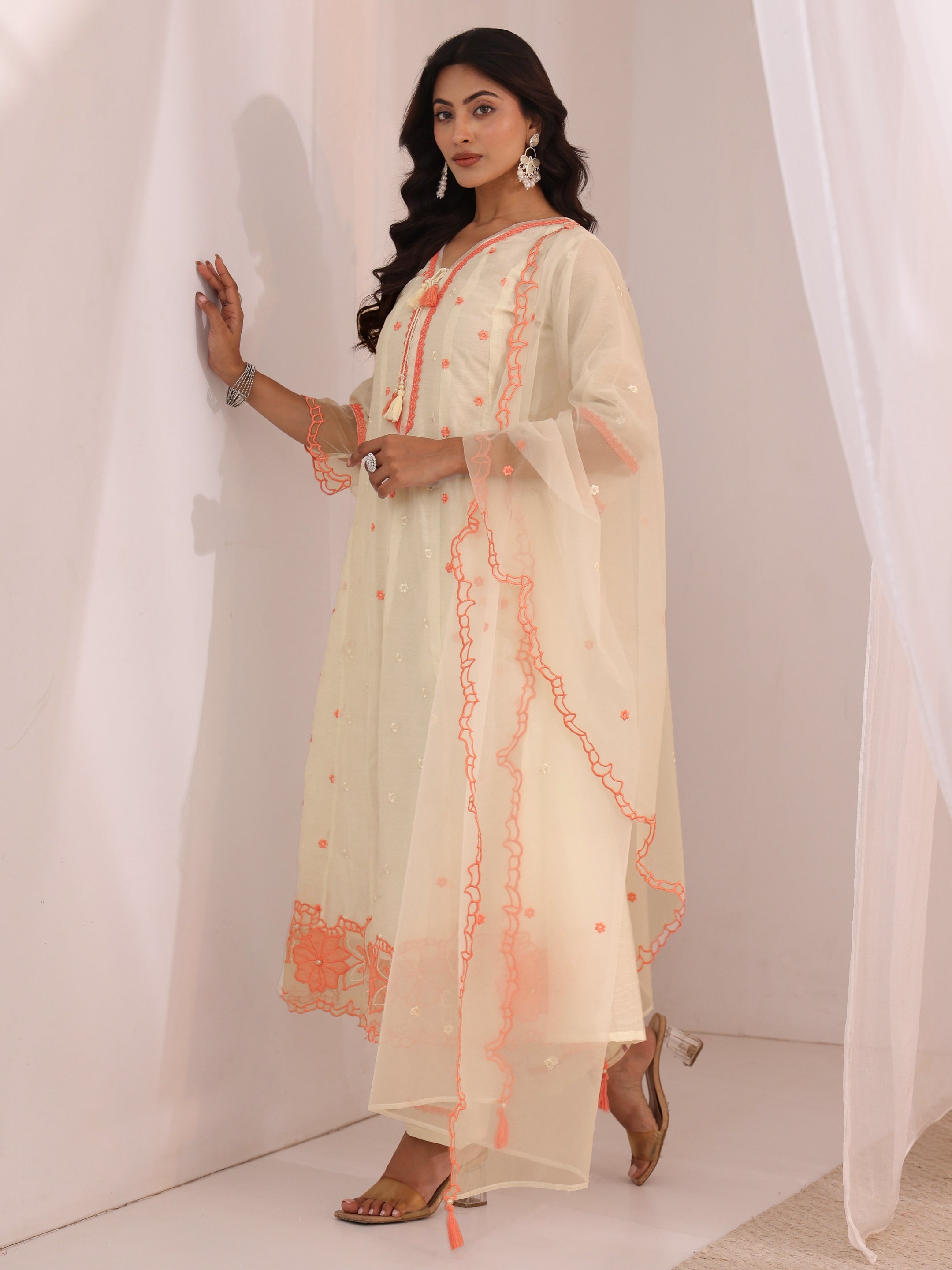 libas White Floral Embroidered Silk Blend A-Line Suit Set-picture-34