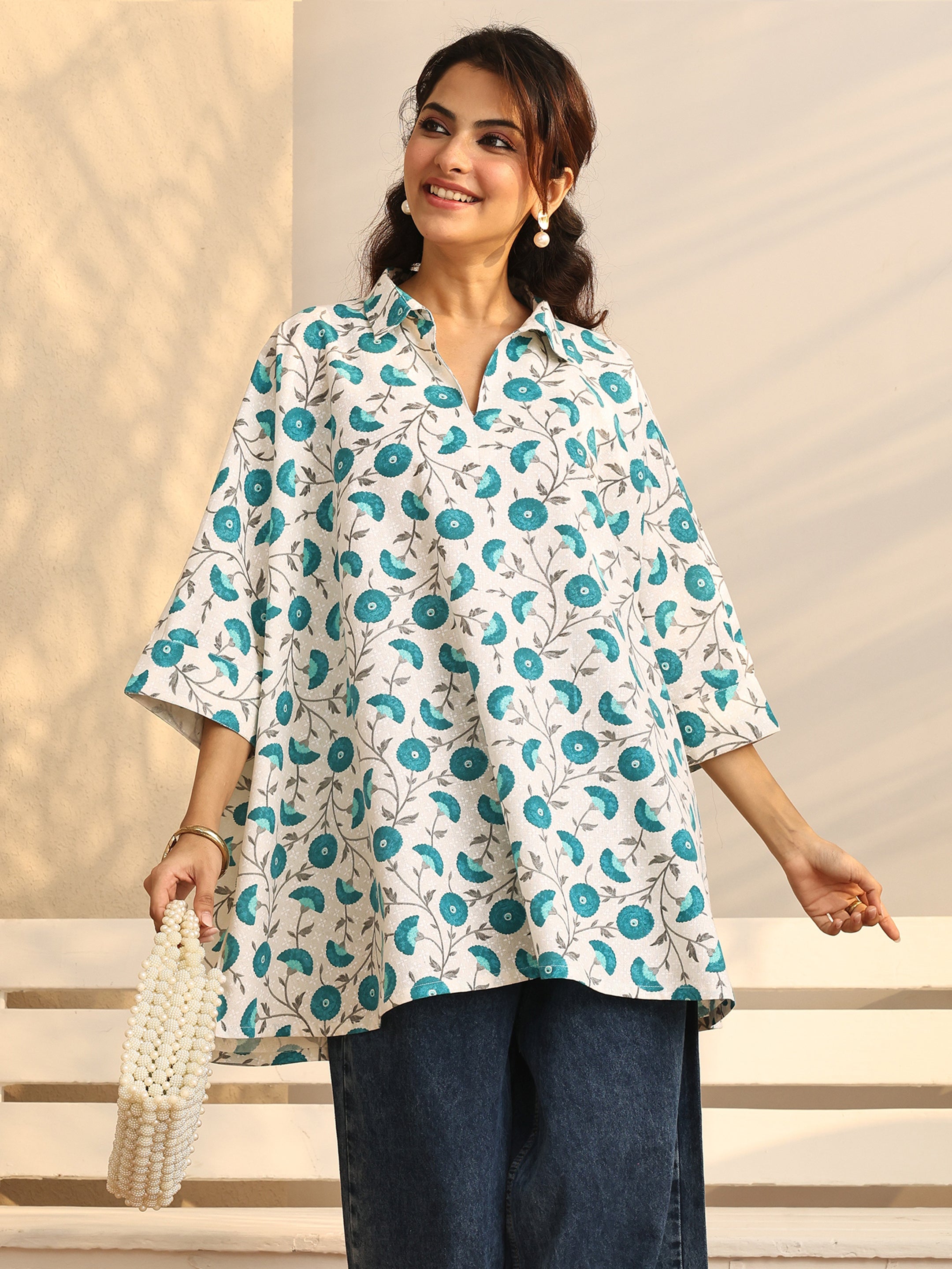 libas White Floral Printed Cotton Straight Short Kurti-picture-14