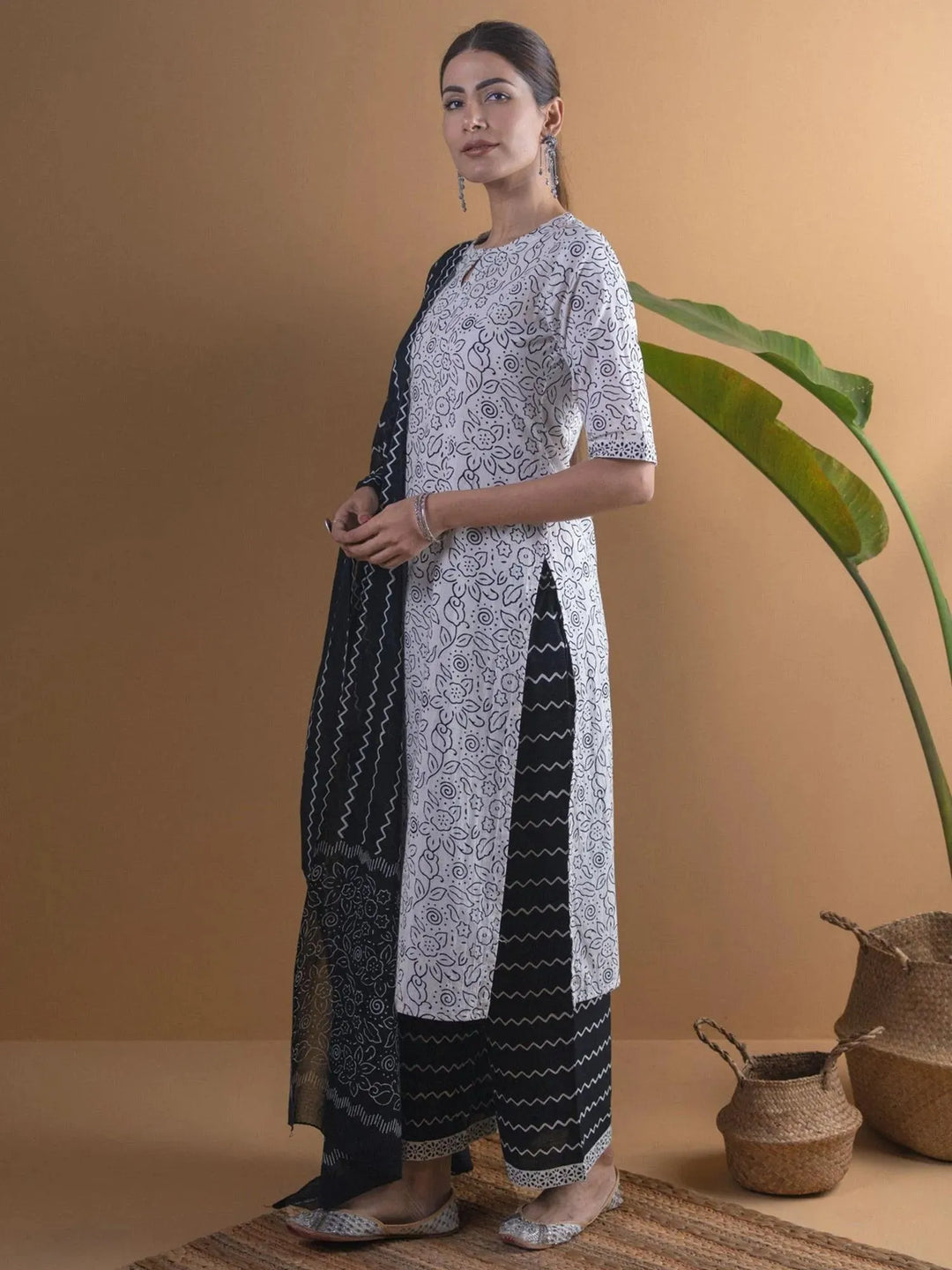 White Printed Cotton Suit Set - Libas 
