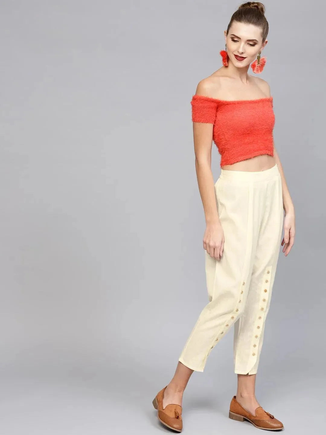 White Solid Cotton Trousers - Libas