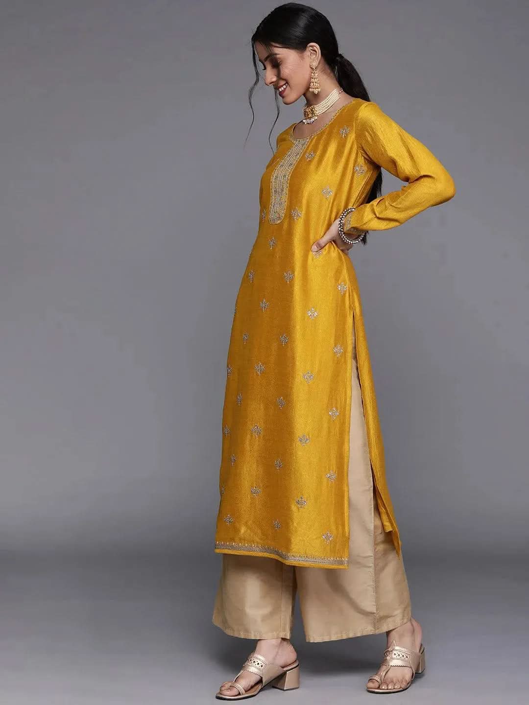 

Yellow Embellished Silk Kurta