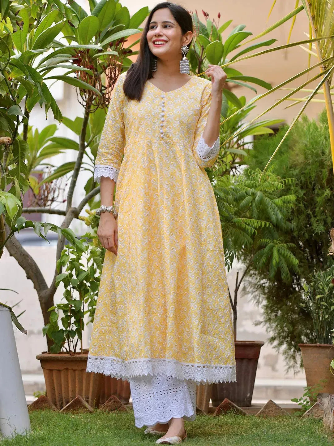 Yellow Embroidered Cotton Kurta - Libas