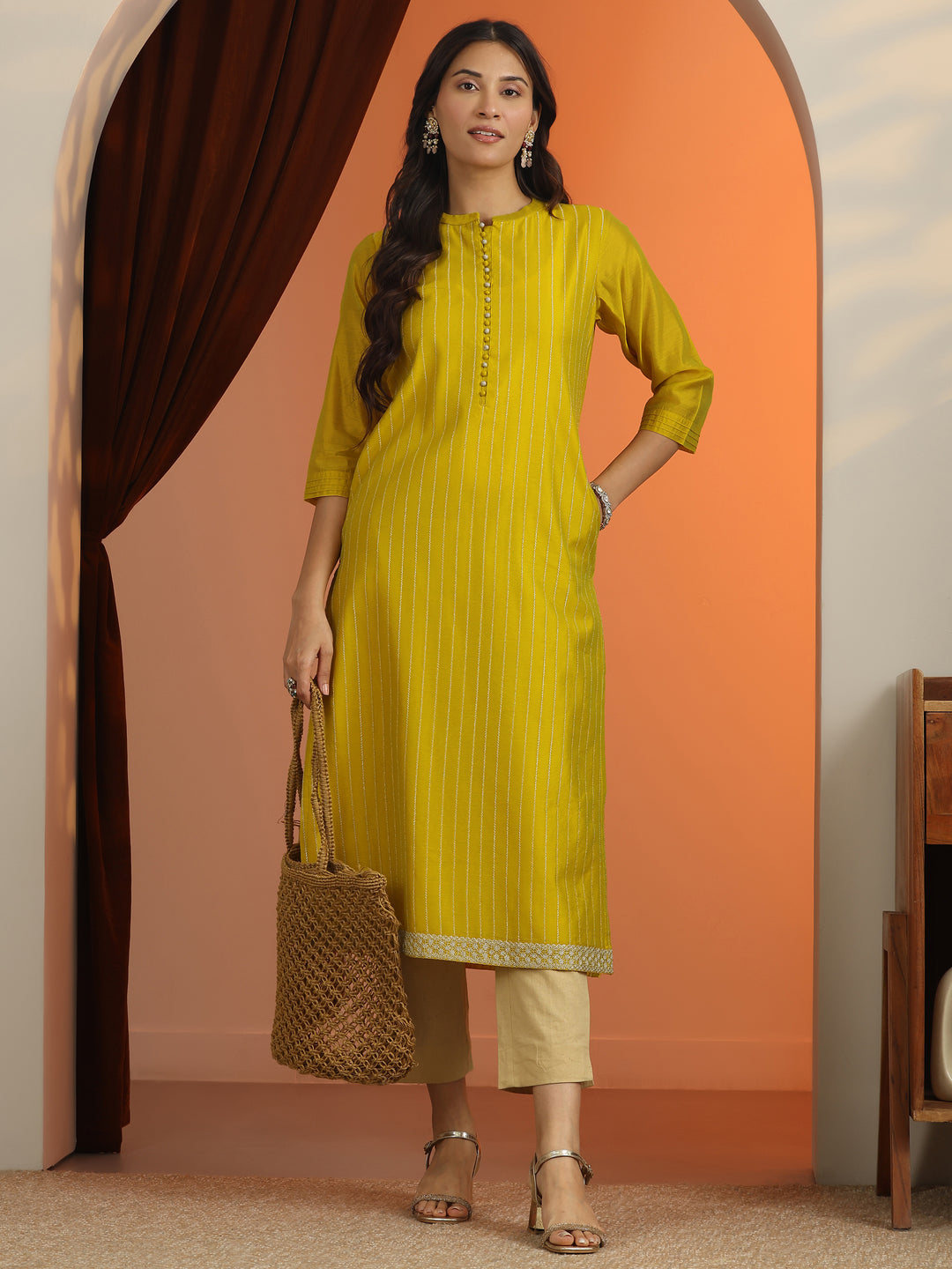  Yellow Embroidered Silk Blend Straight Kurta 
