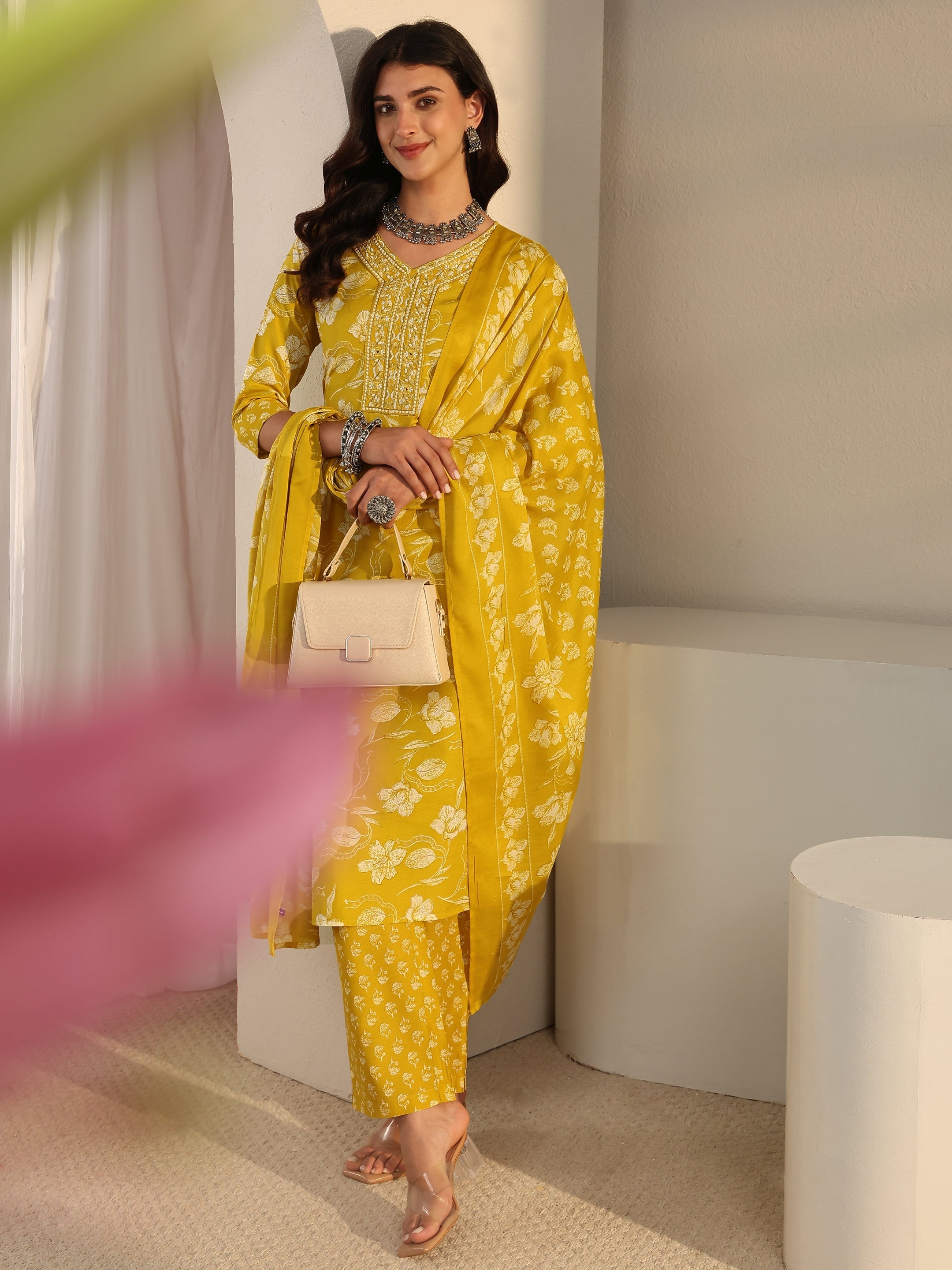 libas Yellow Floral Printed Cotton Blend Straight Suit Set With Dupatta-picture-21