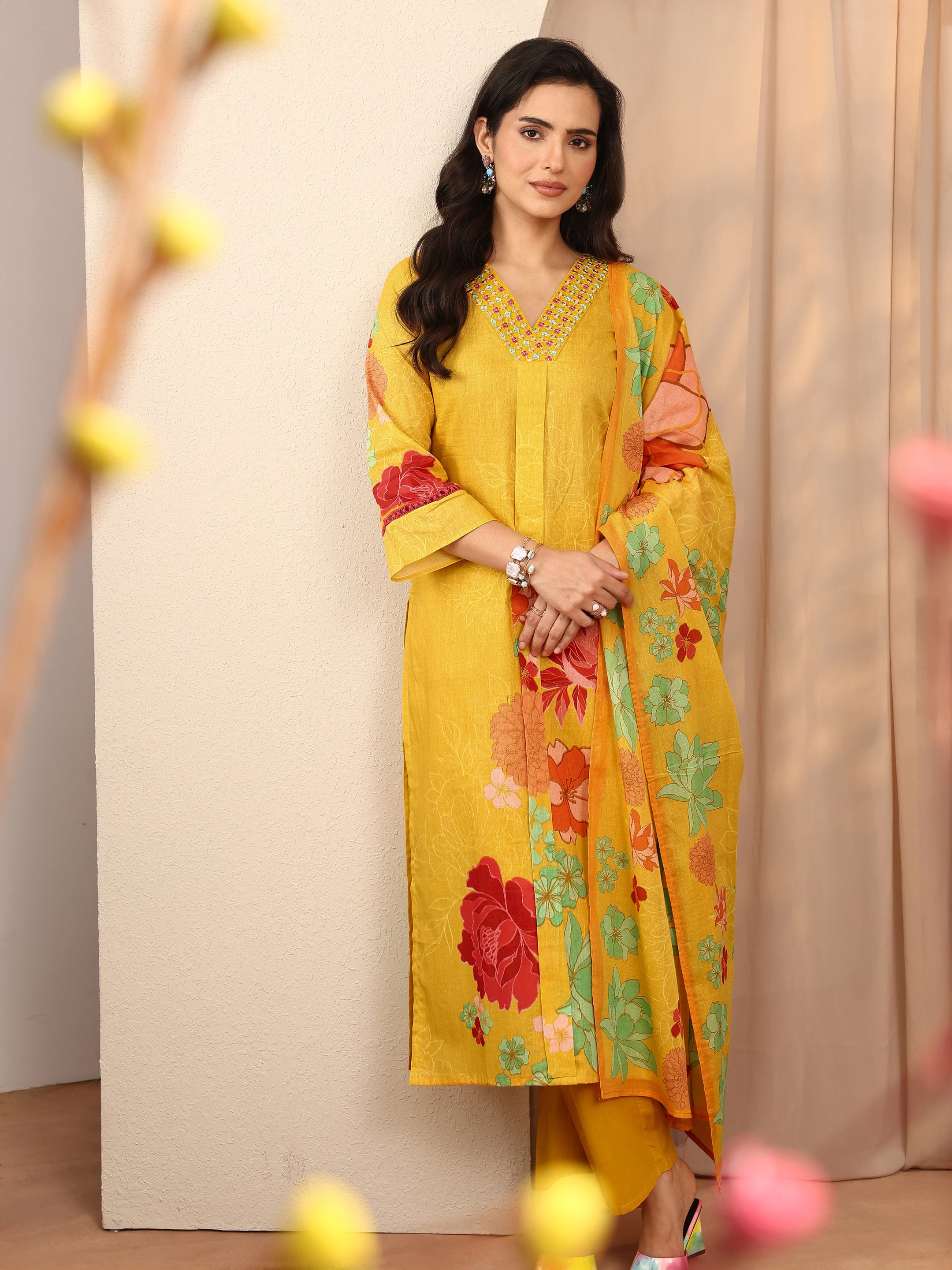 libas Yellow Printed Cotton Straight Suit Set With Dupatta-picture-47