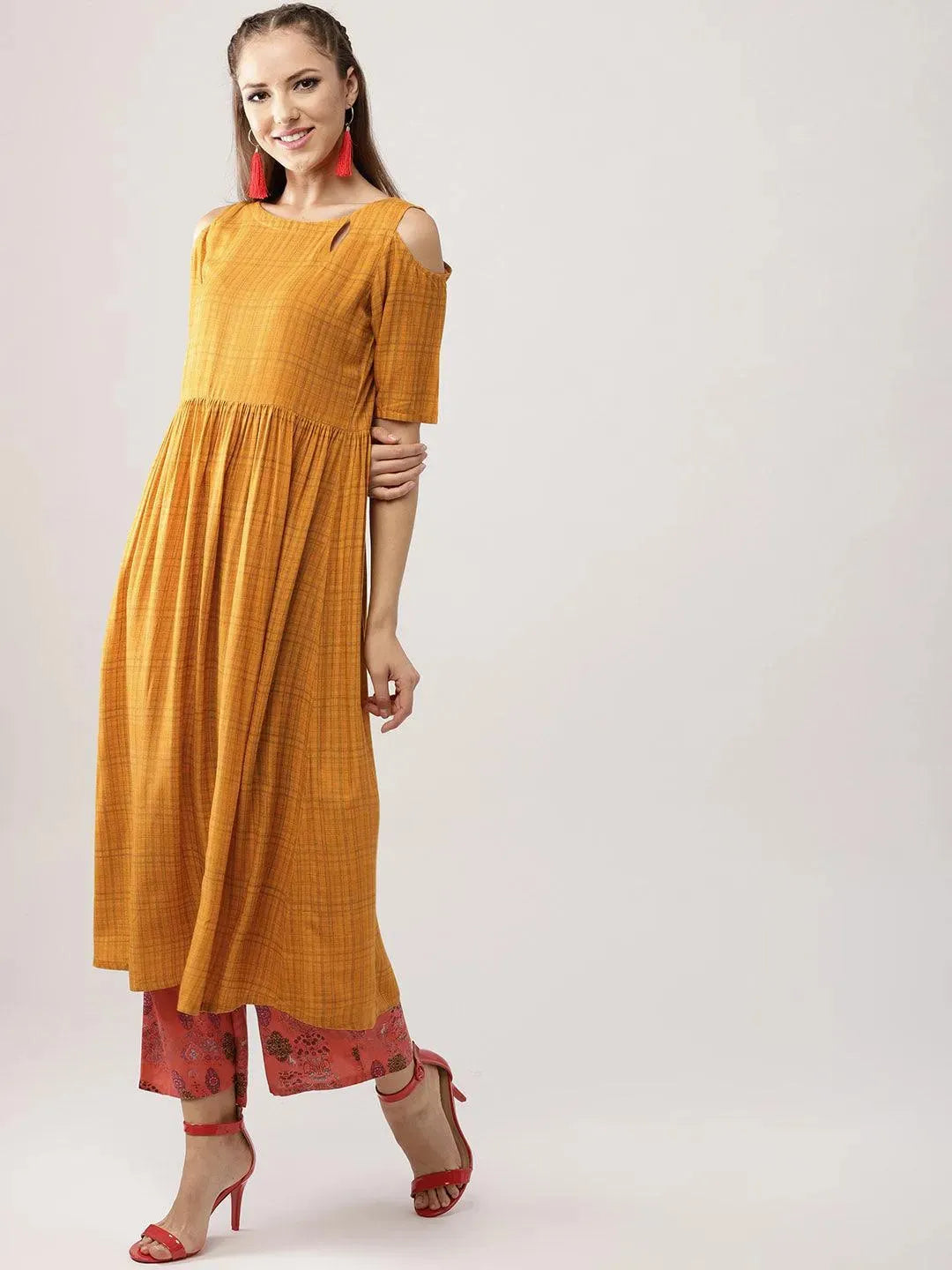 

Buy Yellow Printed Rayon Kurta Set - 5720- | Libas Ethnic Wear Online