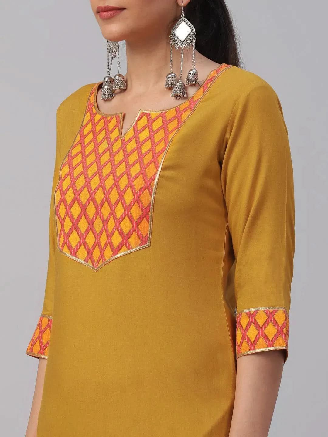 

Yellow Solid Rayon Straight Kurta With Palazzos